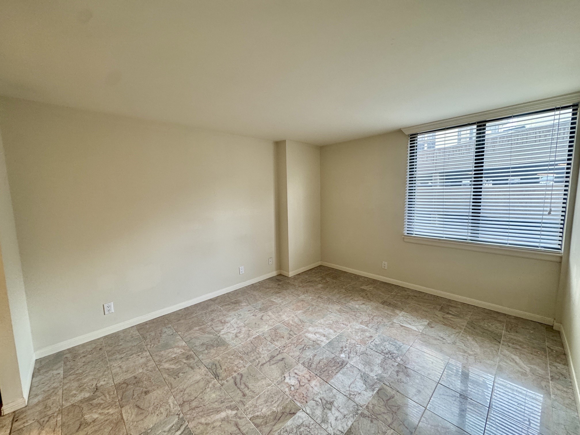 3525 Sage Road 404 Property Photo 20