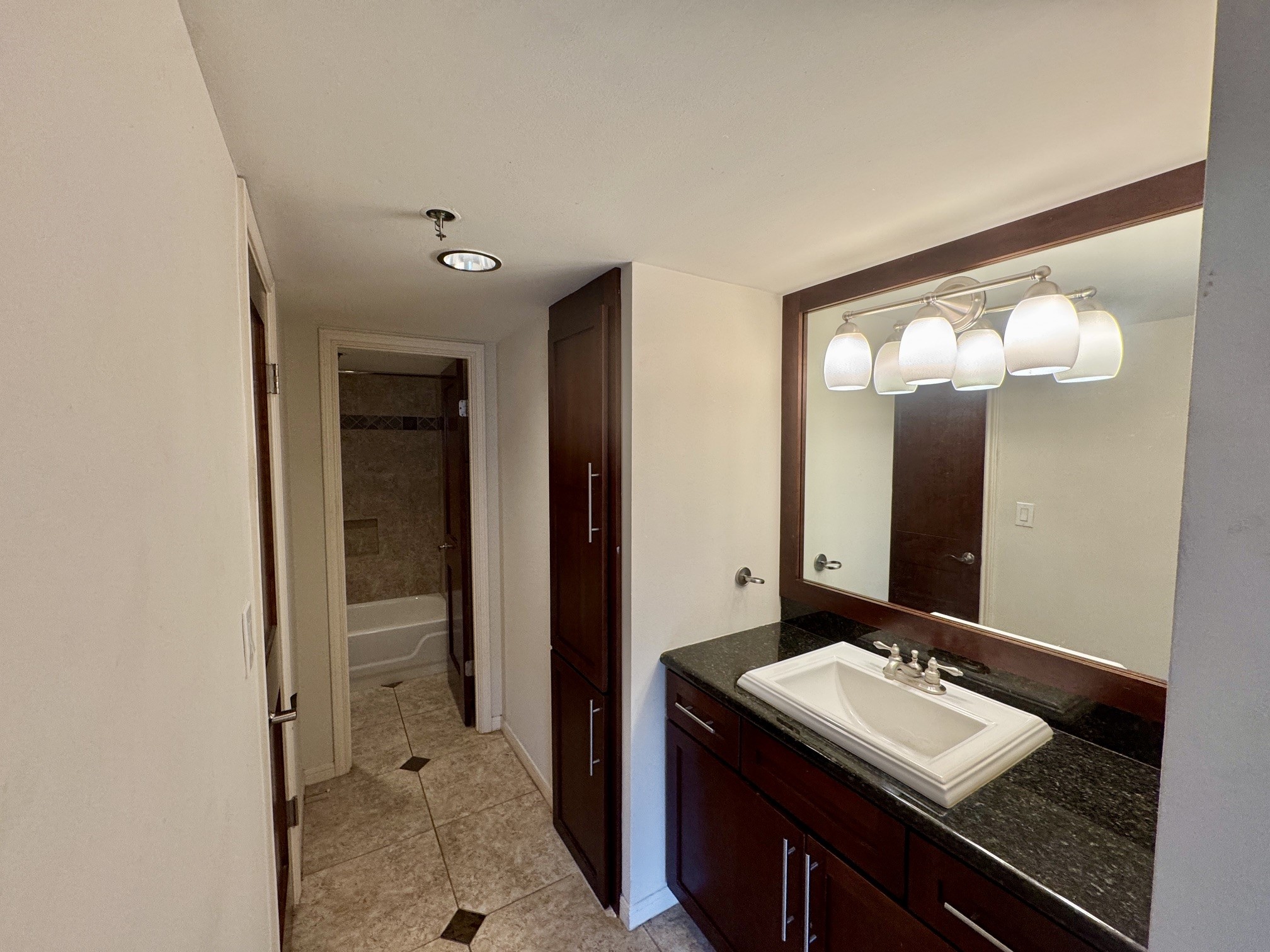 3525 Sage Road 404 Property Photo 25