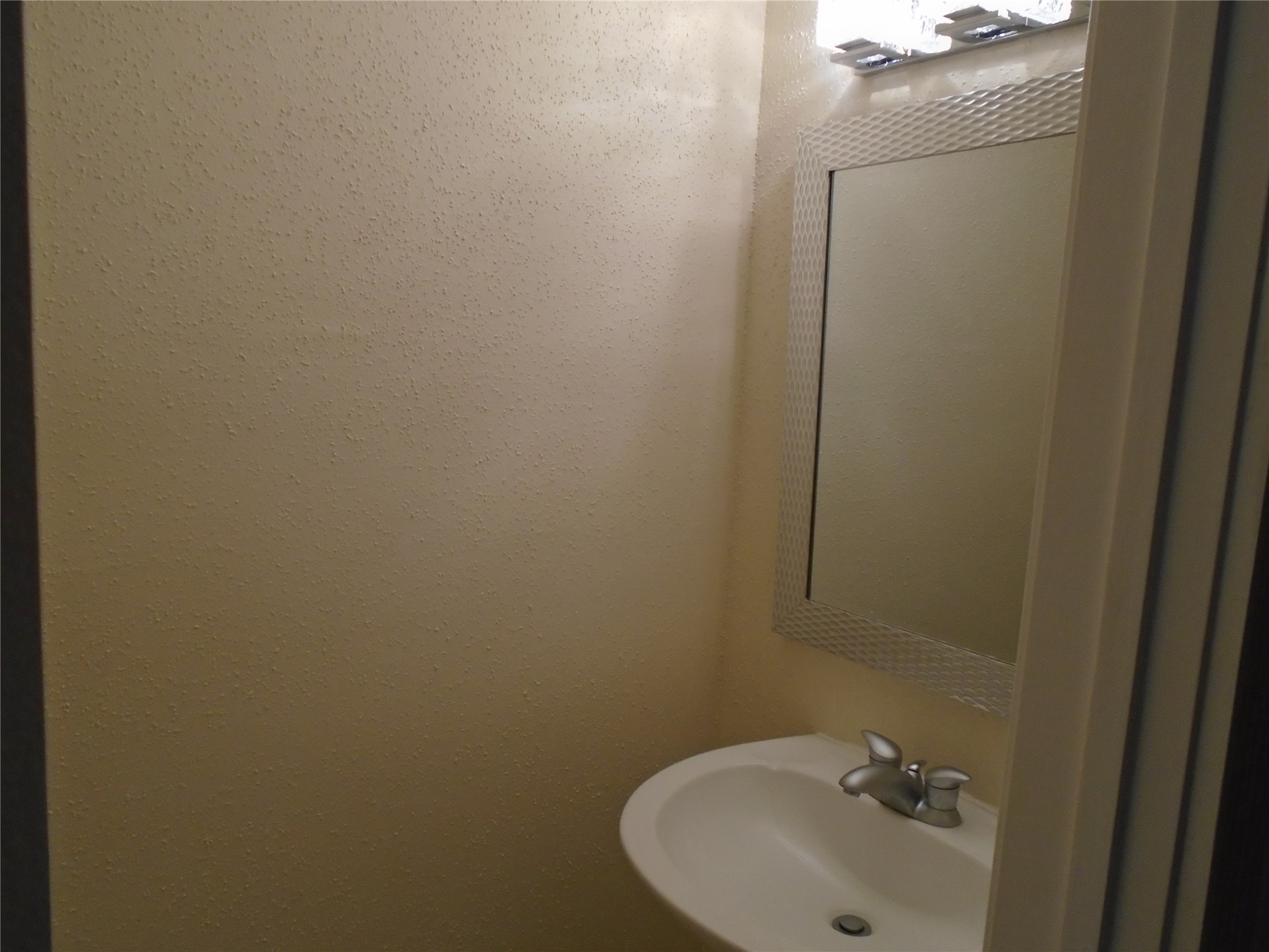 6000 Reims Road 4001 Property Photo 15