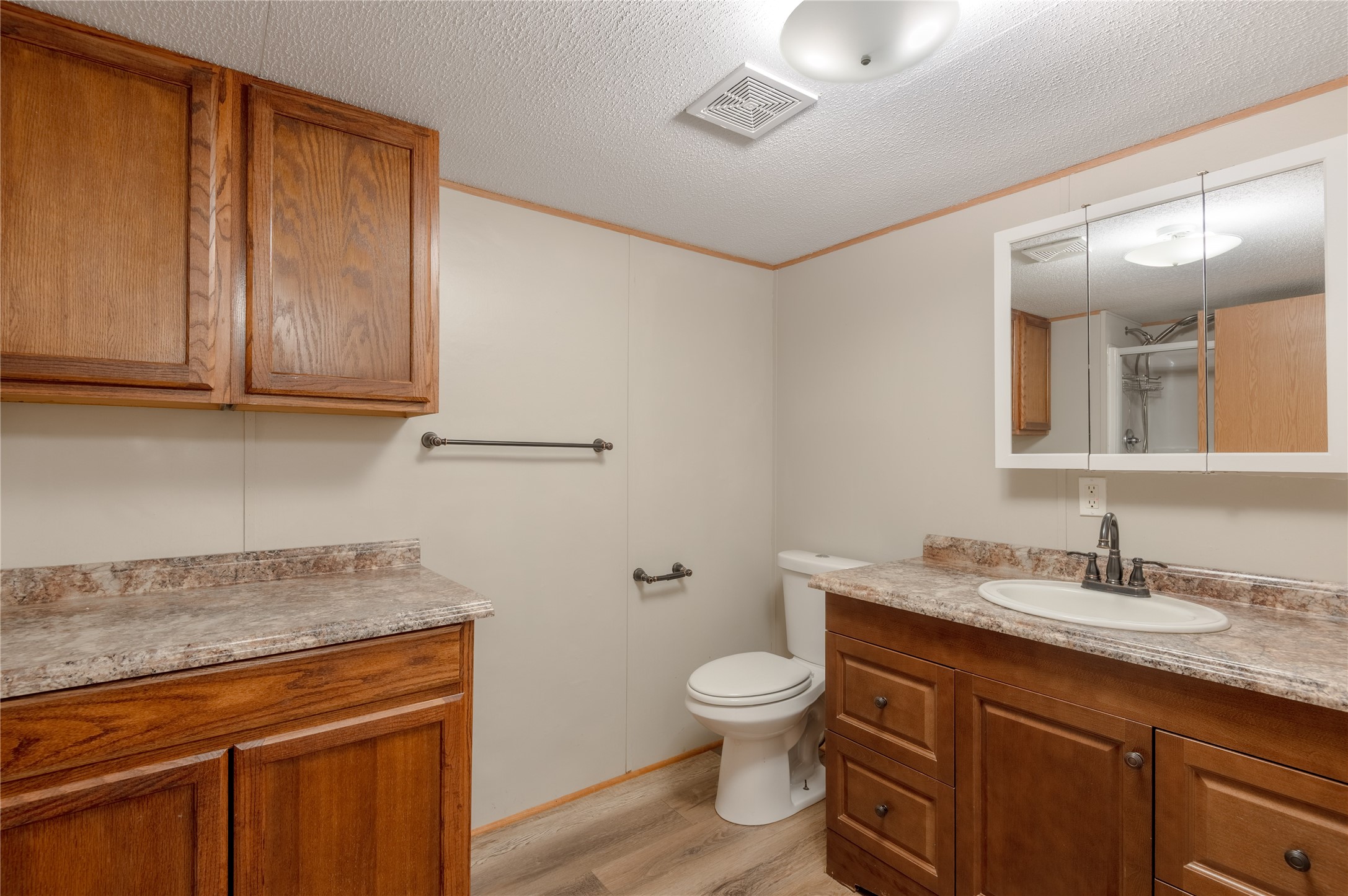 37 Riverside Lane C Property Photo 15