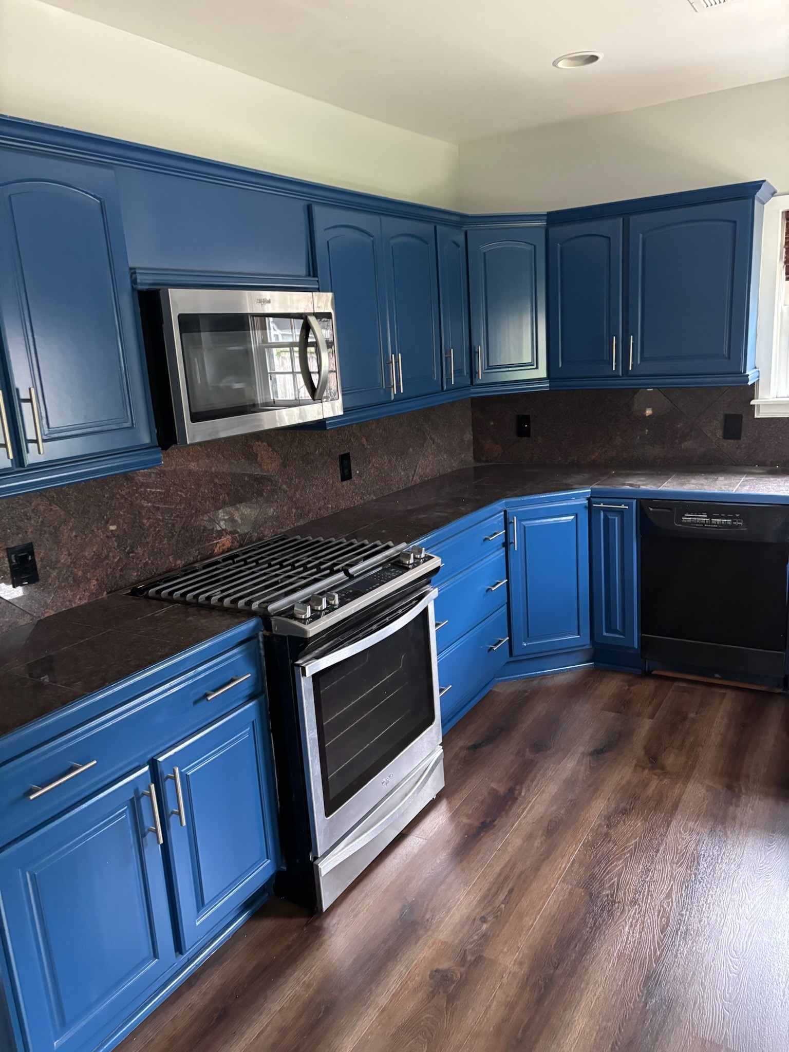 2410 Huldy Street Property Photo 6
