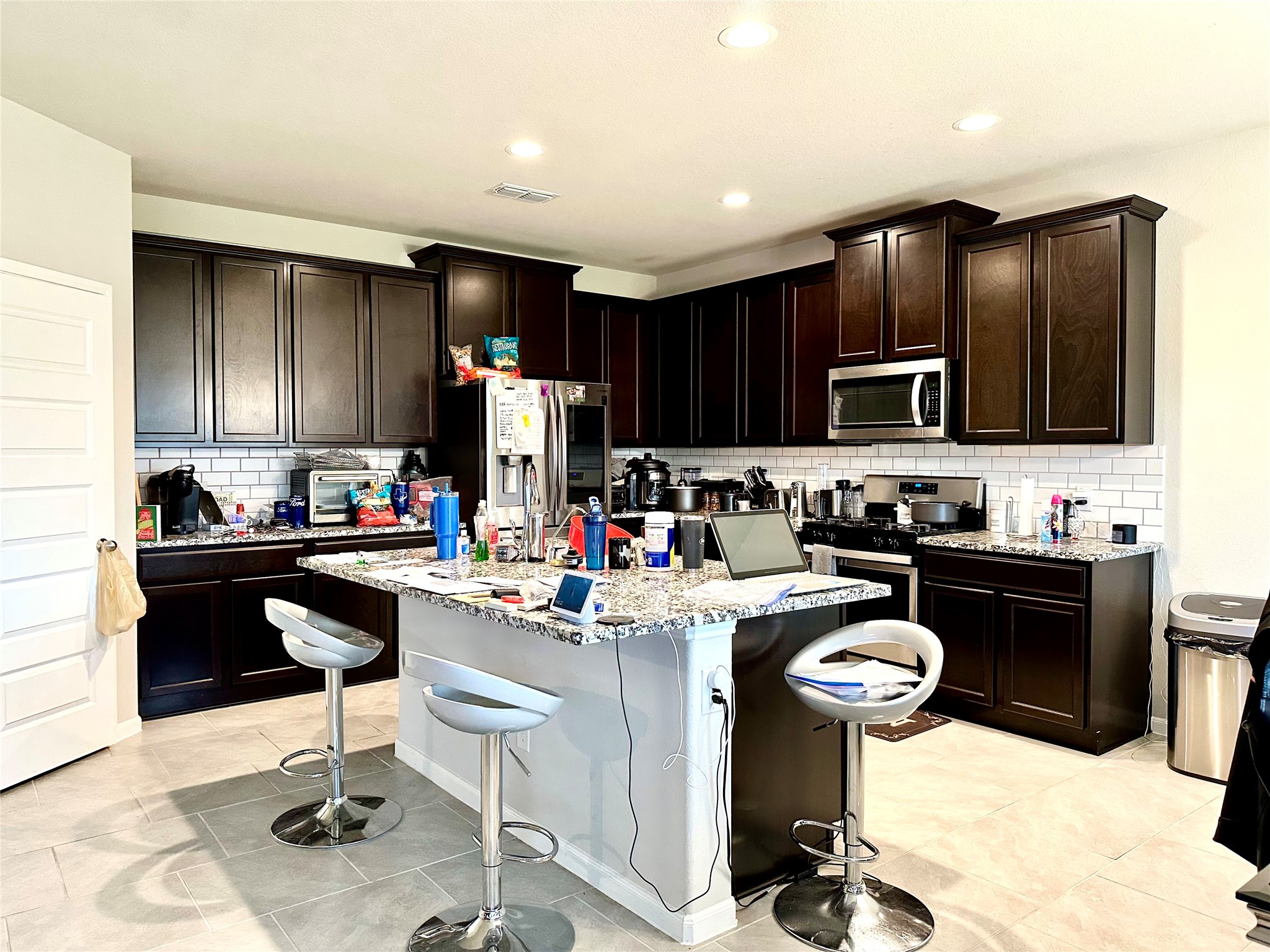 4010 Chester Bay Lane Property Photo 3