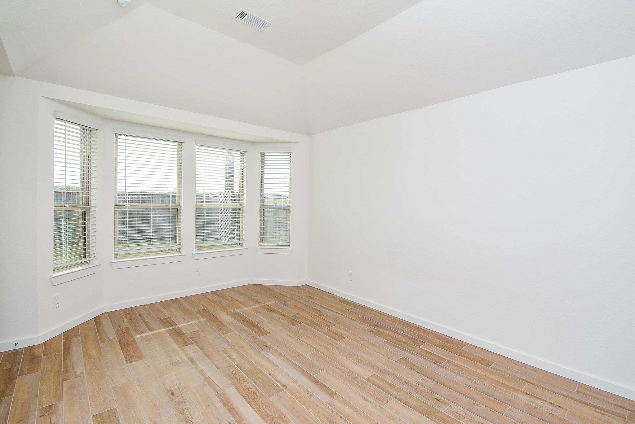 2526 Seedling Street Property Photo 16