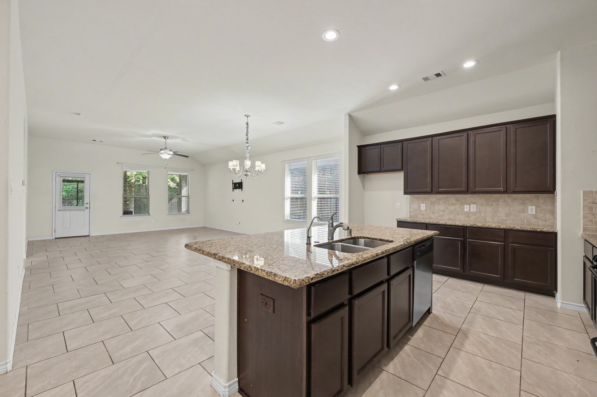 12250 Antilles Lane Property Photo 4