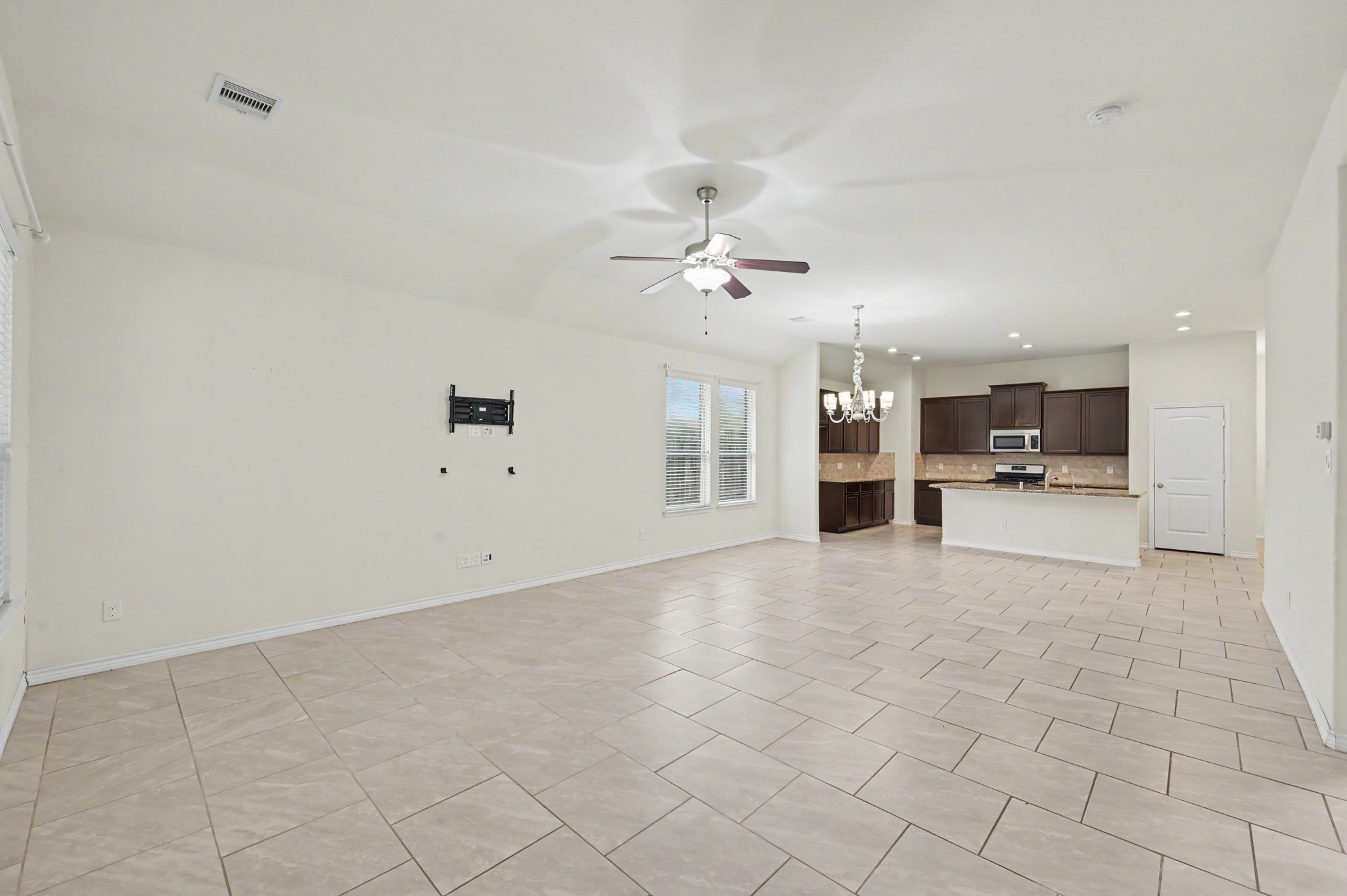 12250 Antilles Lane Property Photo 8