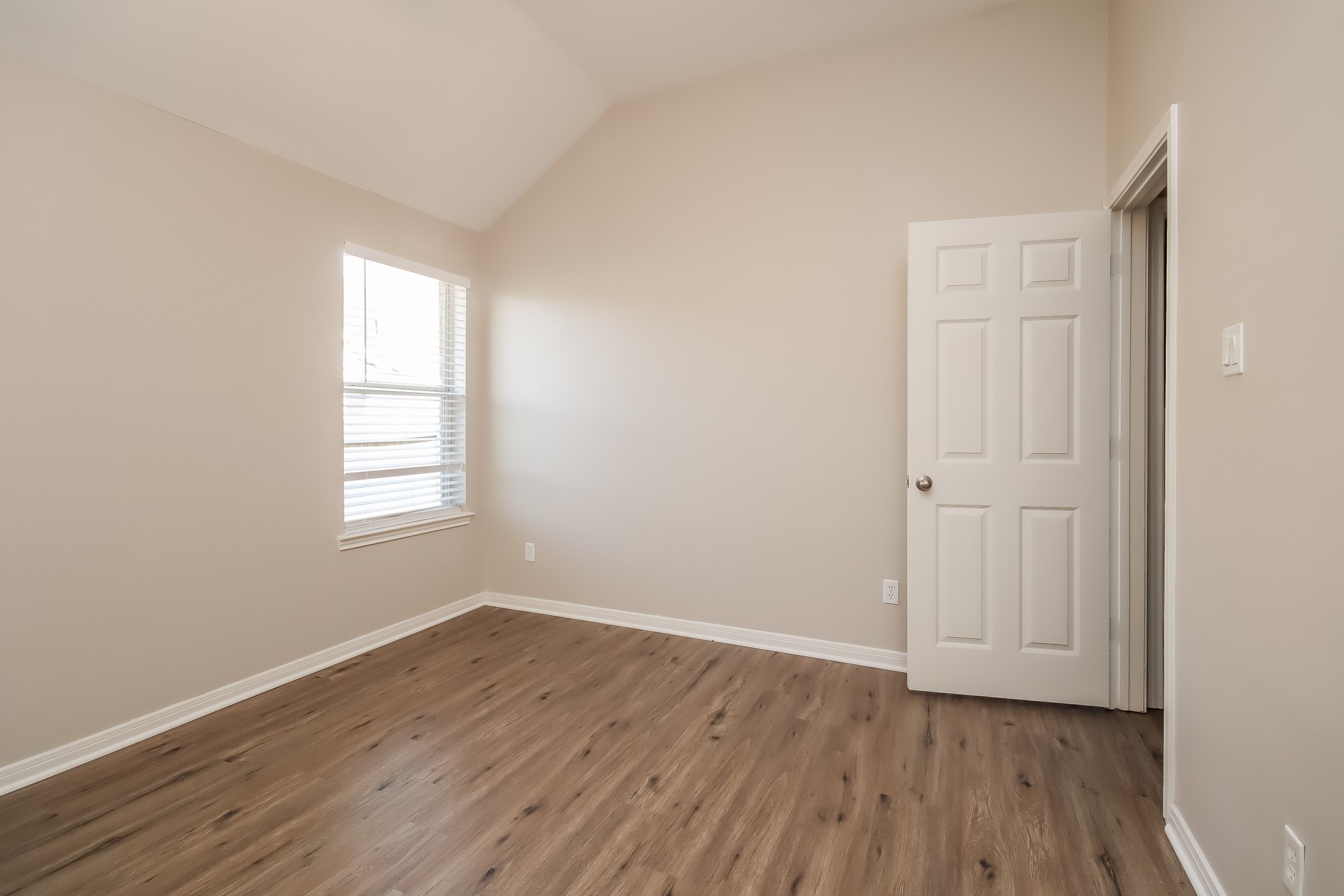 22 Atascadero Drive Property Photo 13
