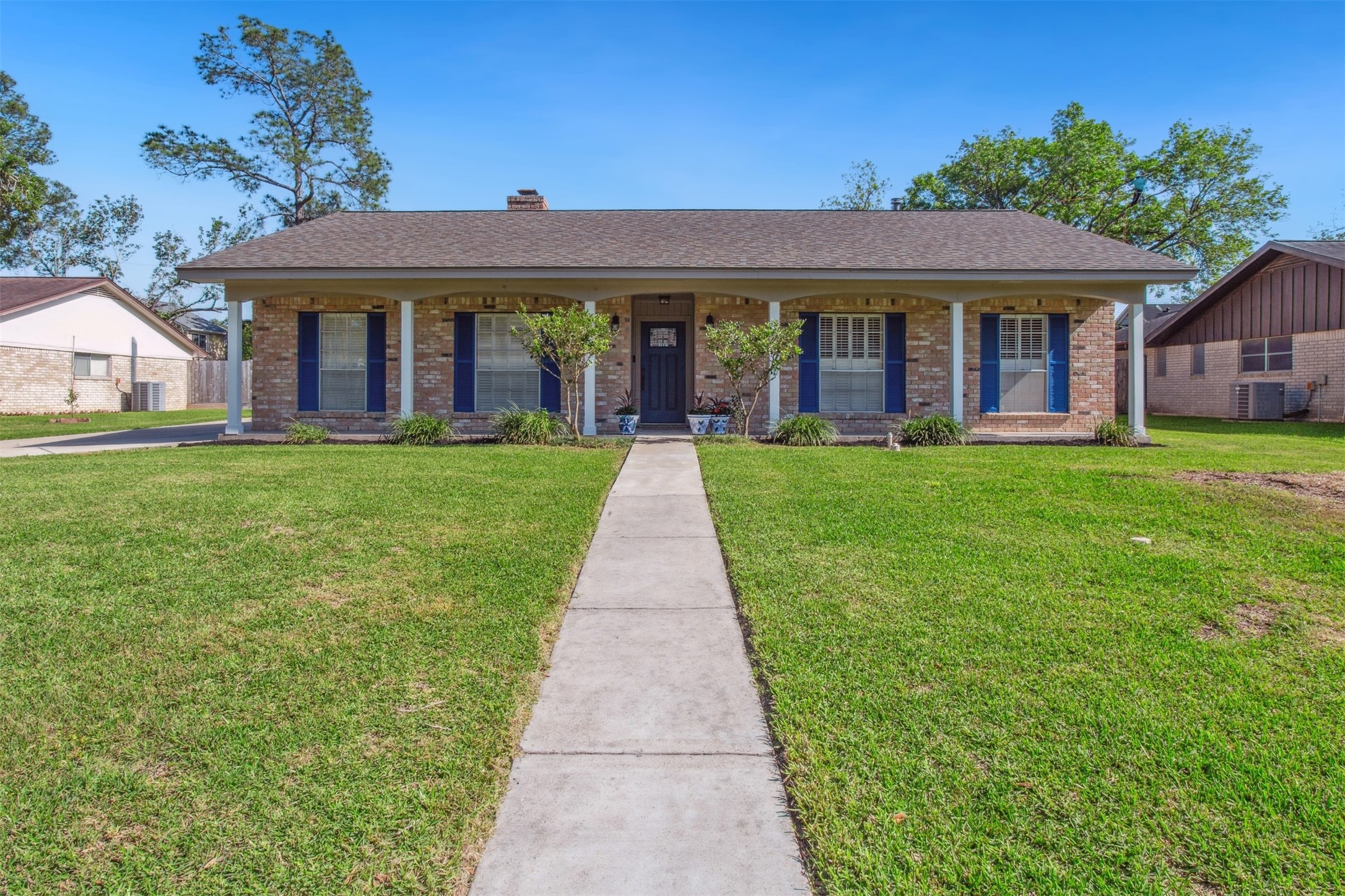 1819 Laurel Oaks Drive Property Photo