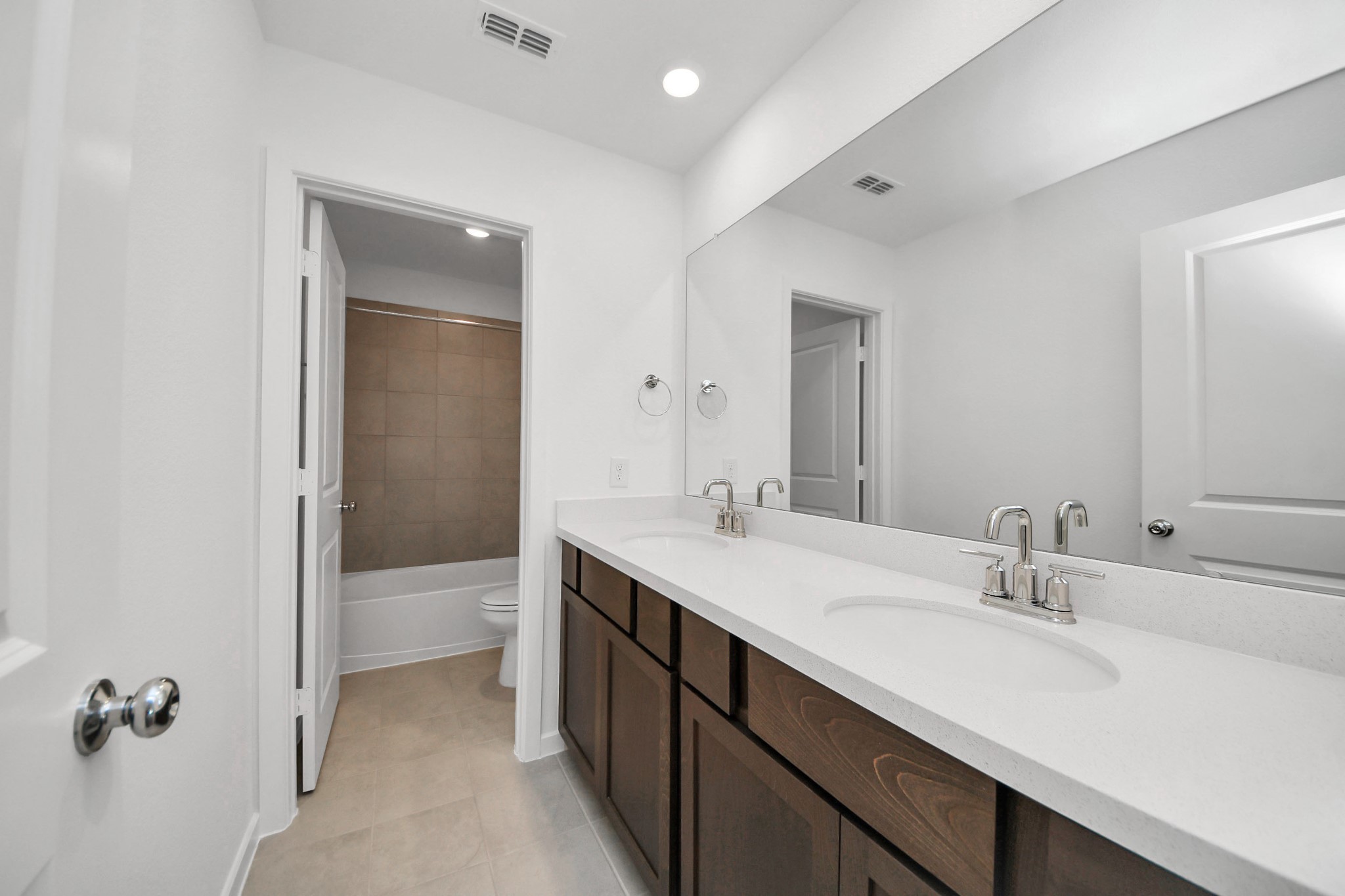 9026 Selwyn Pointe Way Property Photo 42