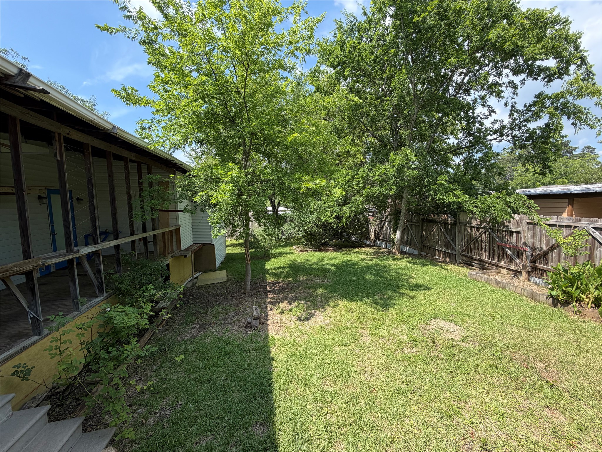 13724 Brigadier Drive Property Photo 11