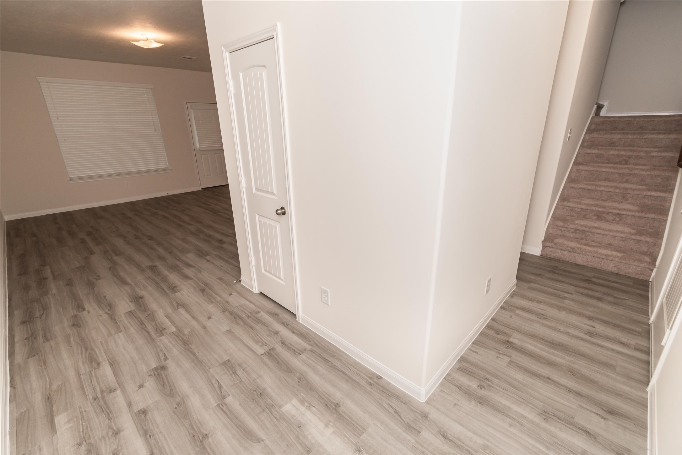 6247 Brenwood Circle Property Photo 7