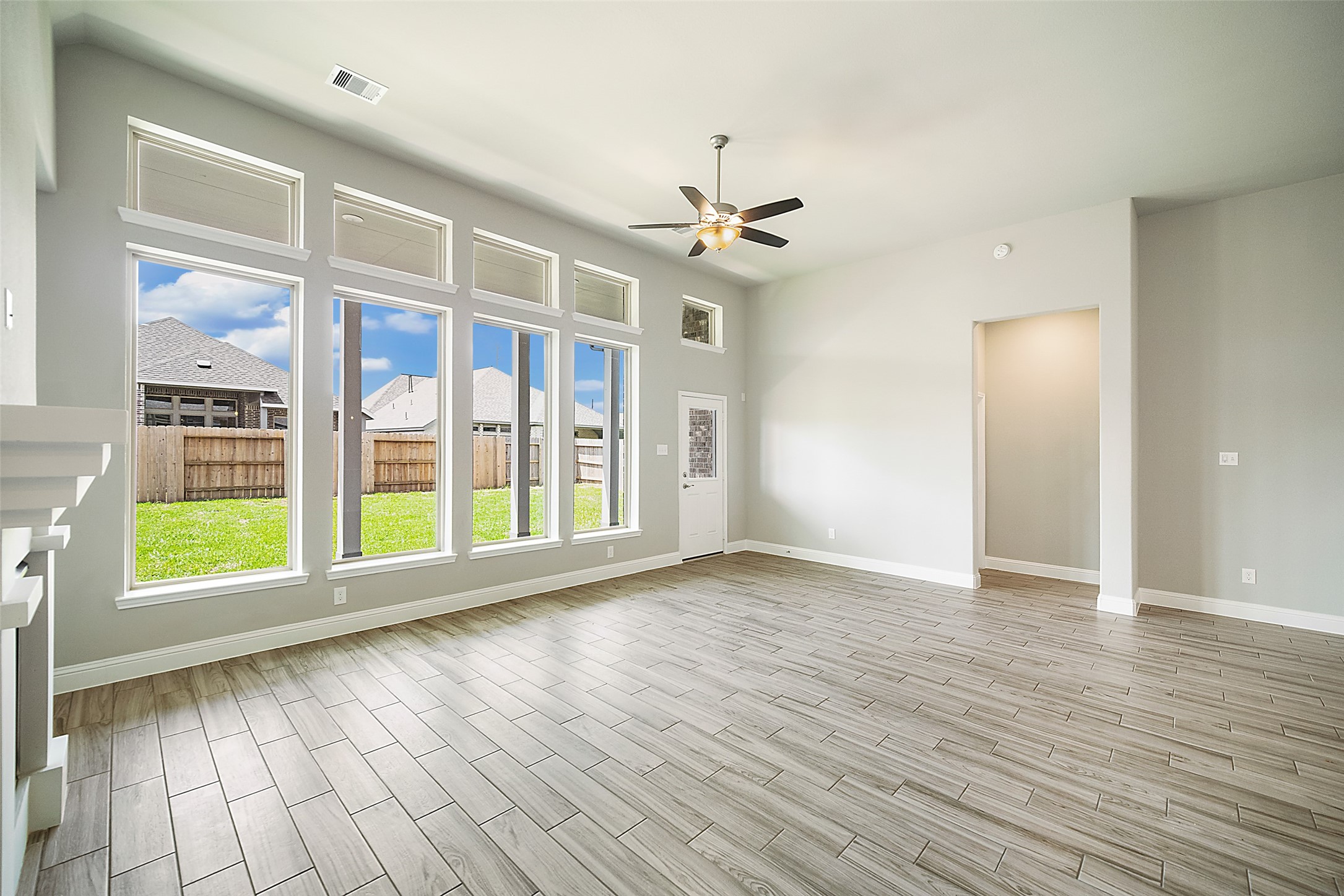 6722 Arabella Lakes Drive Property Photo 8