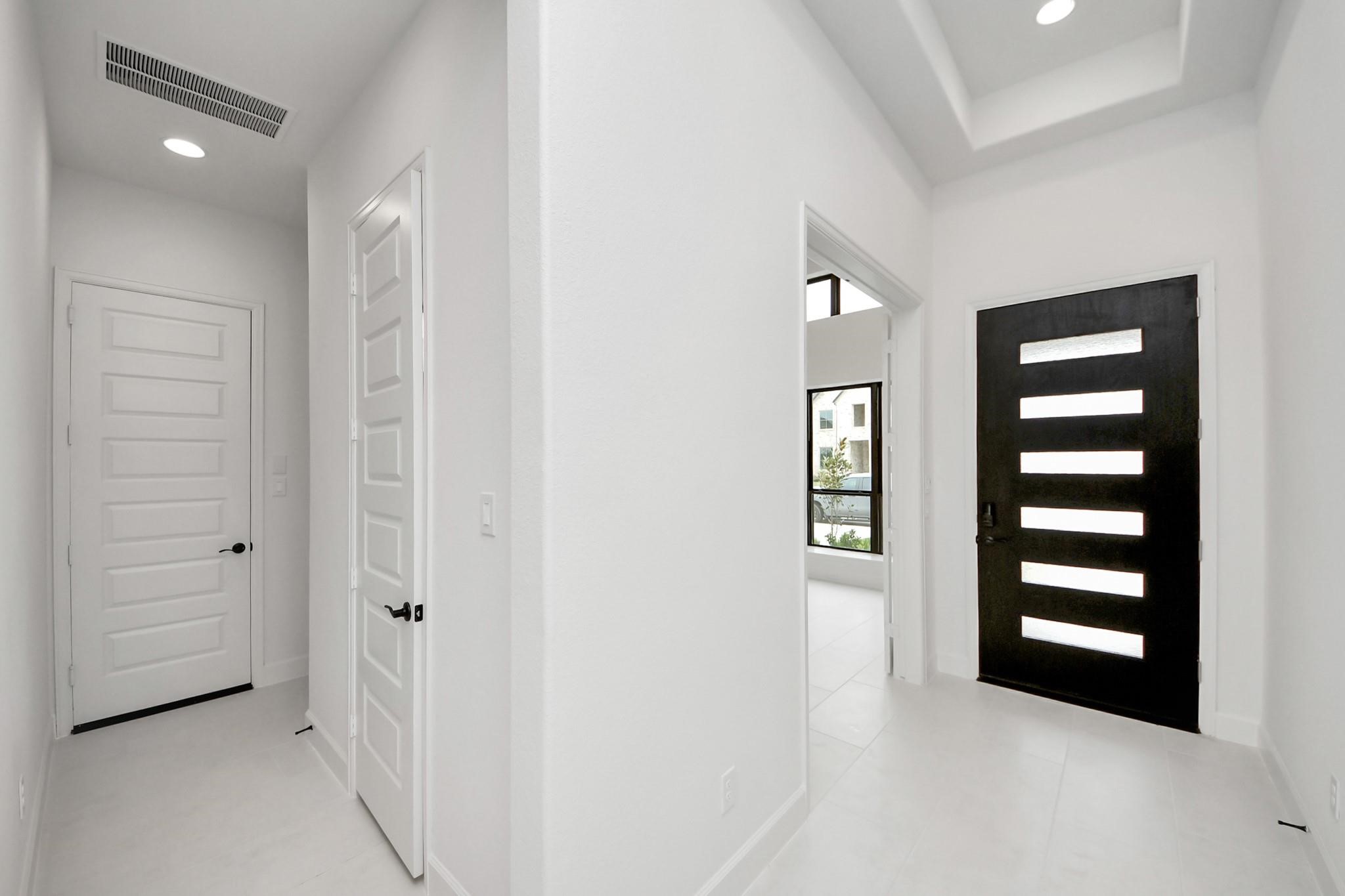 8706 Incandesce Rise Drive Property Photo 4