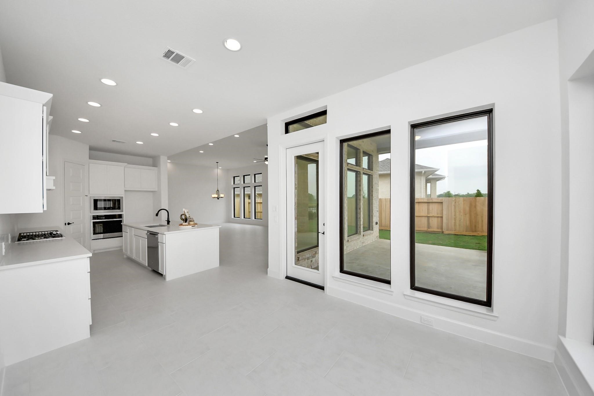 8706 Incandesce Rise Drive Property Photo 33
