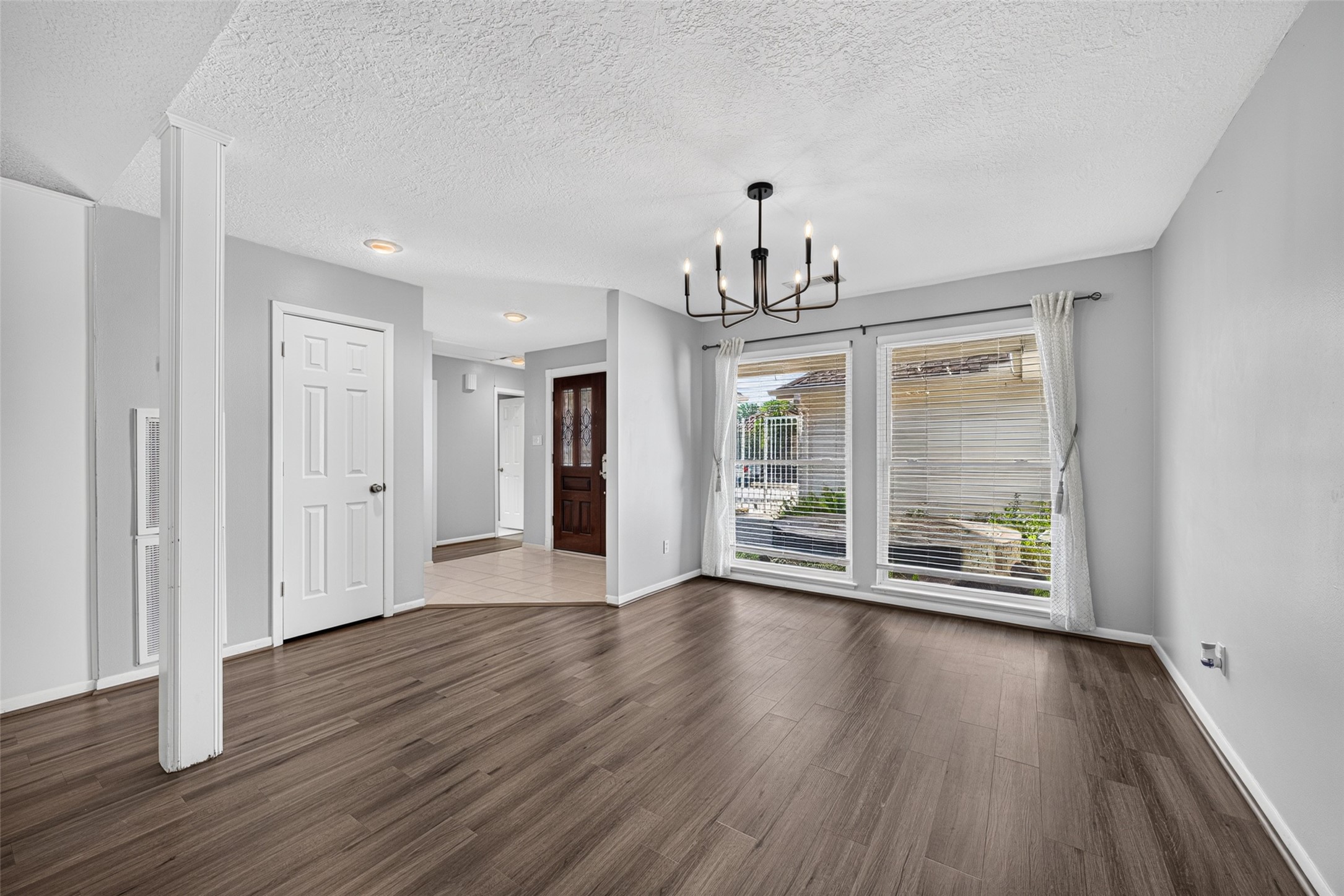 14122 Woodnook Drive Property Photo 6