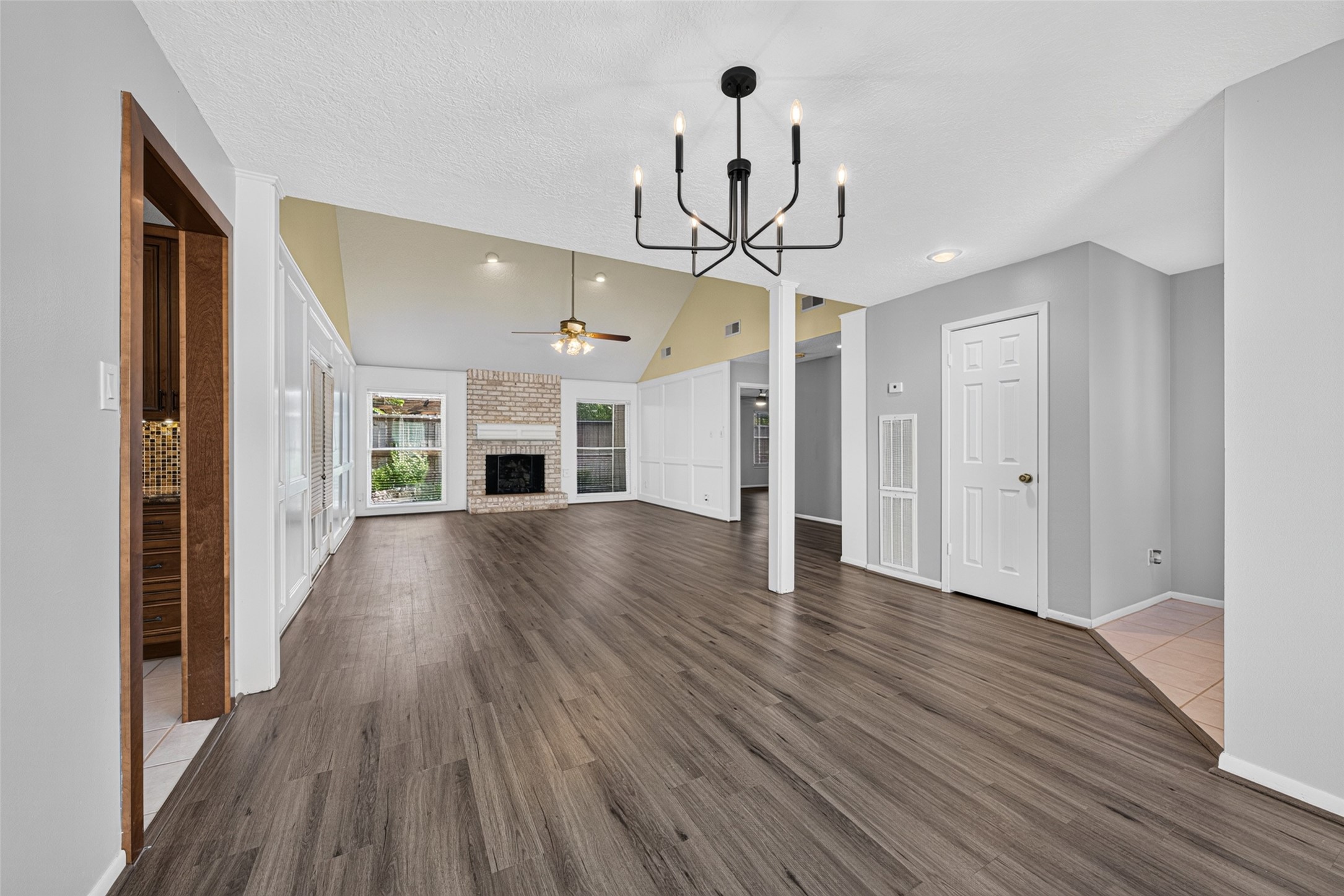 14122 Woodnook Drive Property Photo 7
