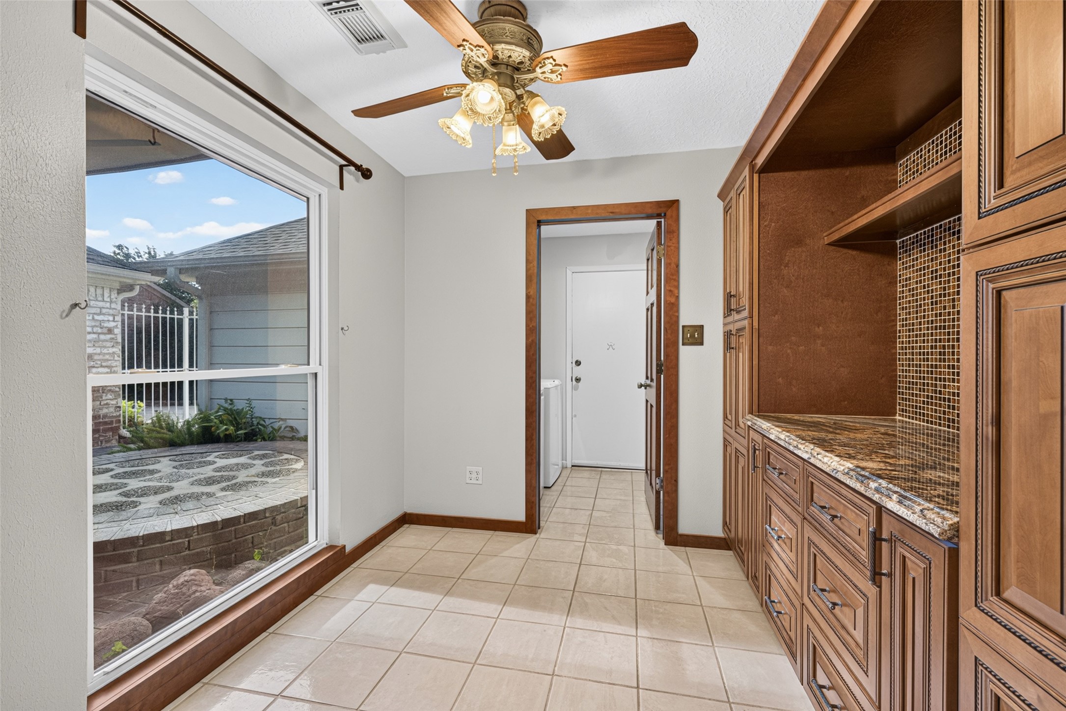 14122 Woodnook Drive Property Photo 16
