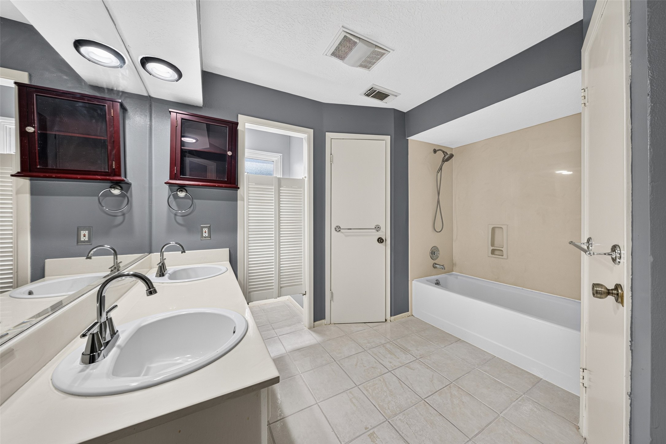 14122 Woodnook Drive Property Photo 21