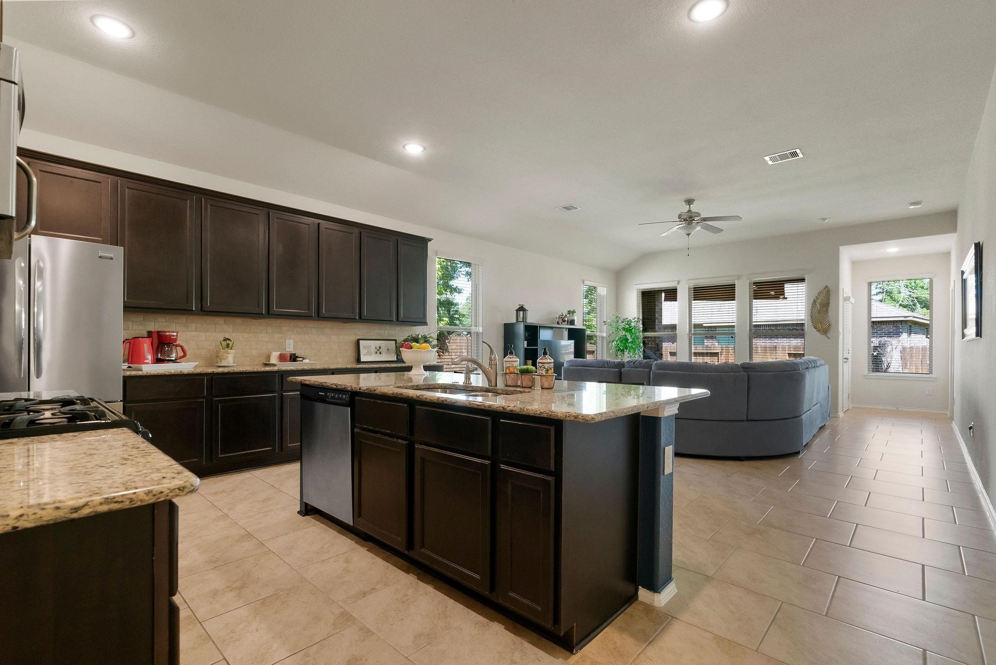 14011 Wolftrap Lane Property Photo 10
