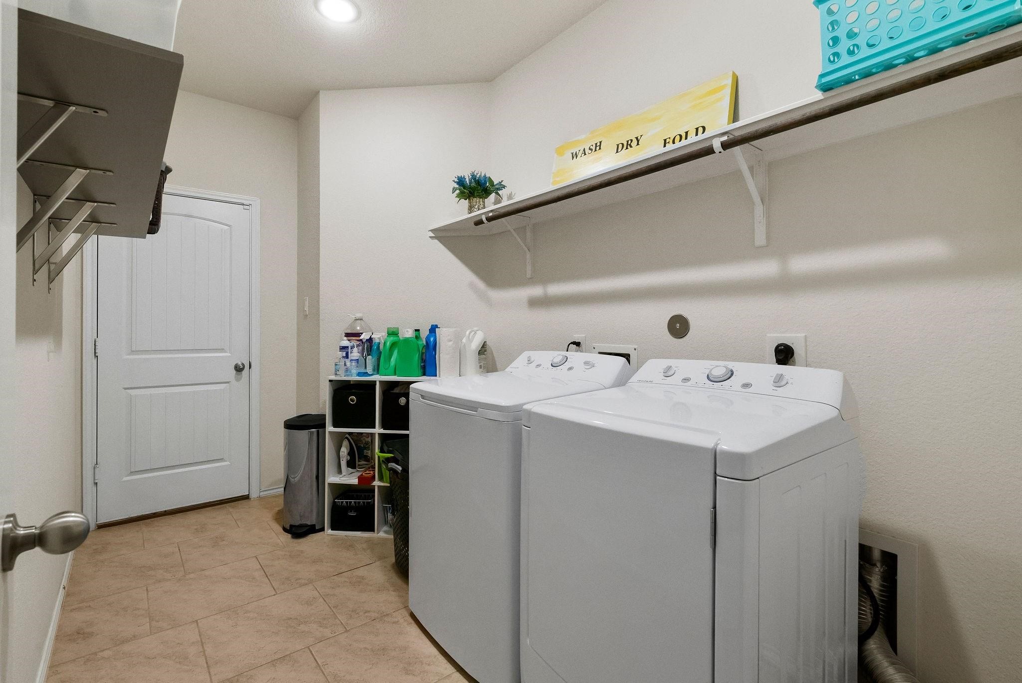 14011 Wolftrap Lane Property Photo 28