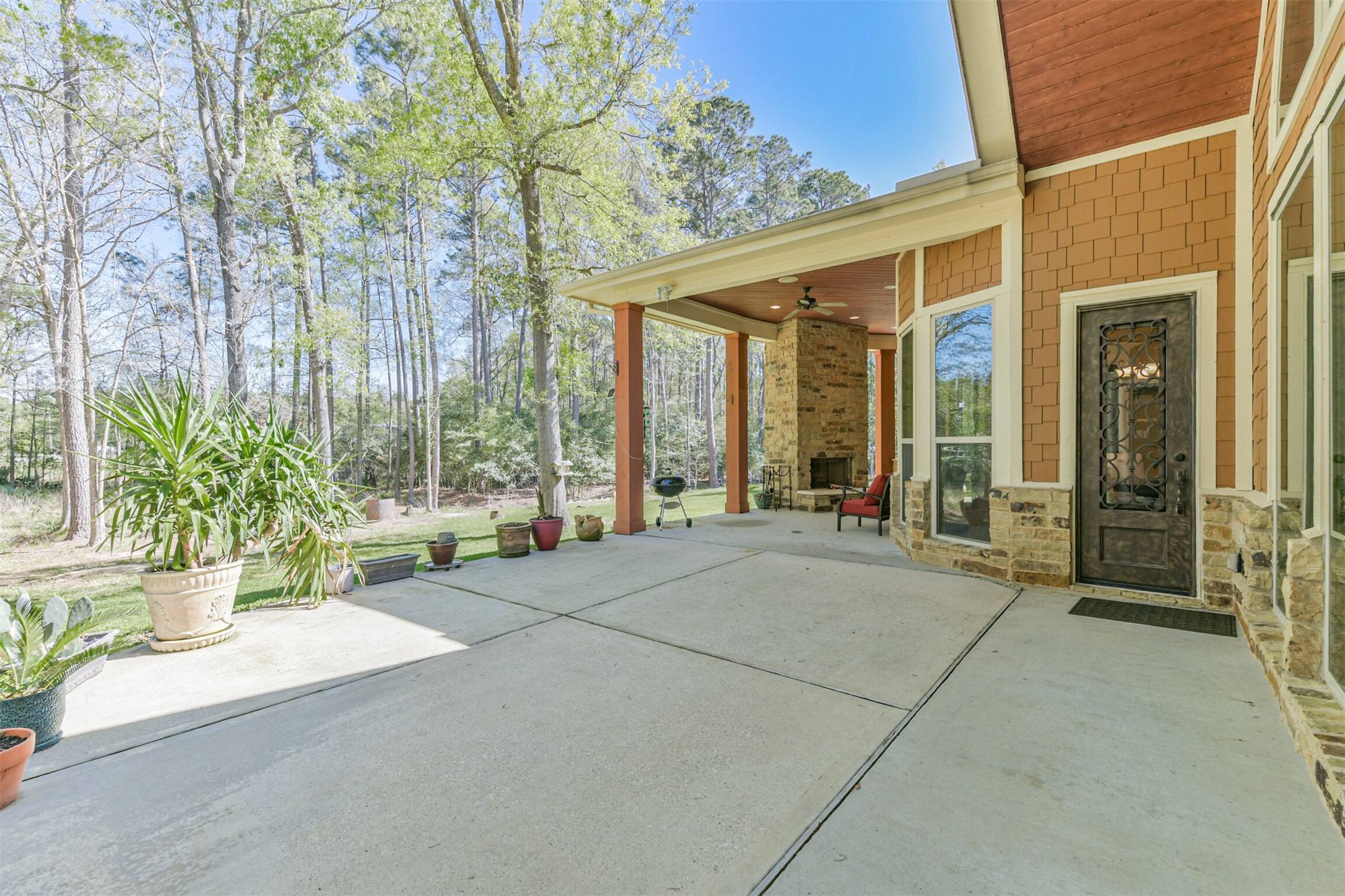 427 Lassen Villa Court Property Photo 43