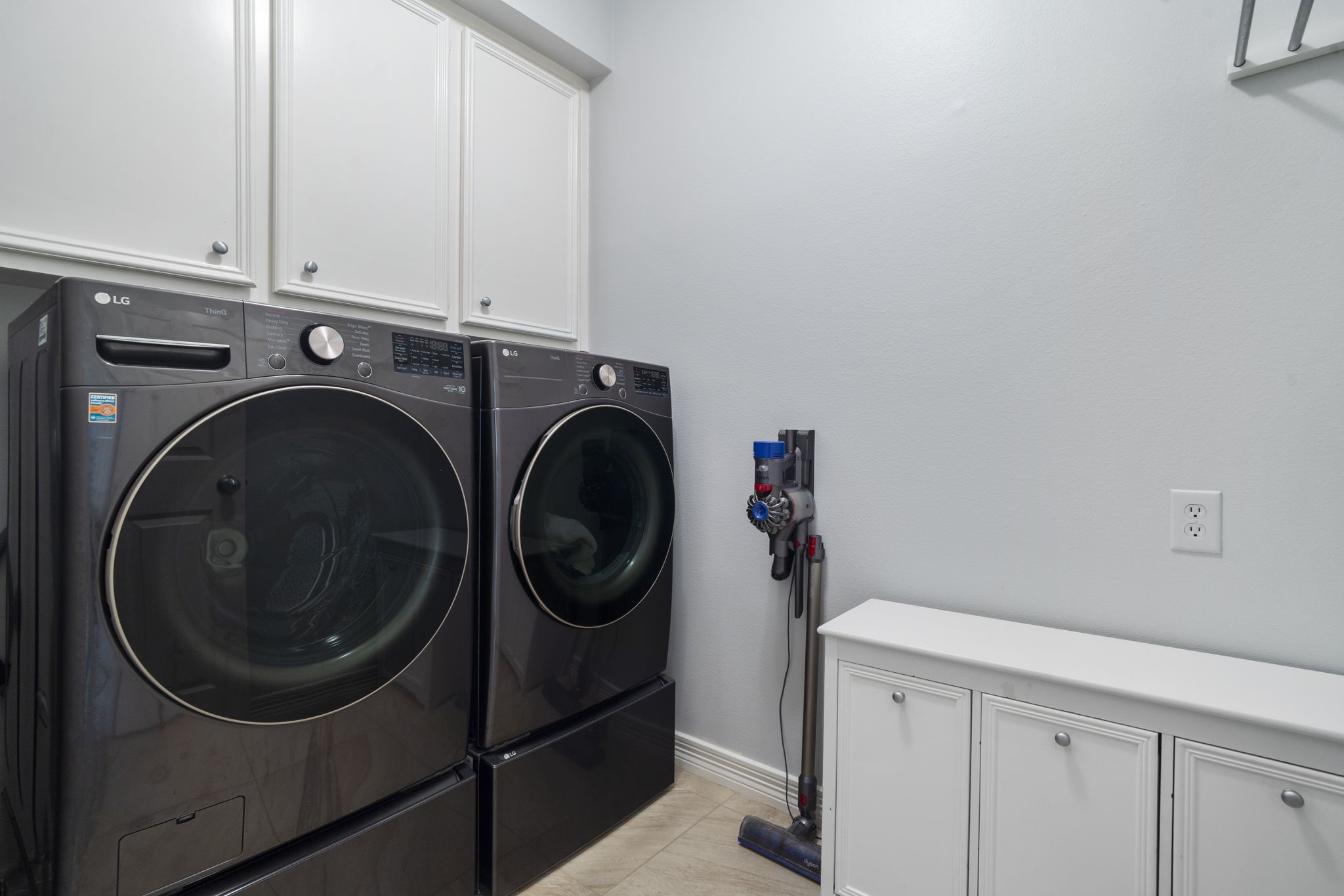 4206 Waterside Court Property Photo 47