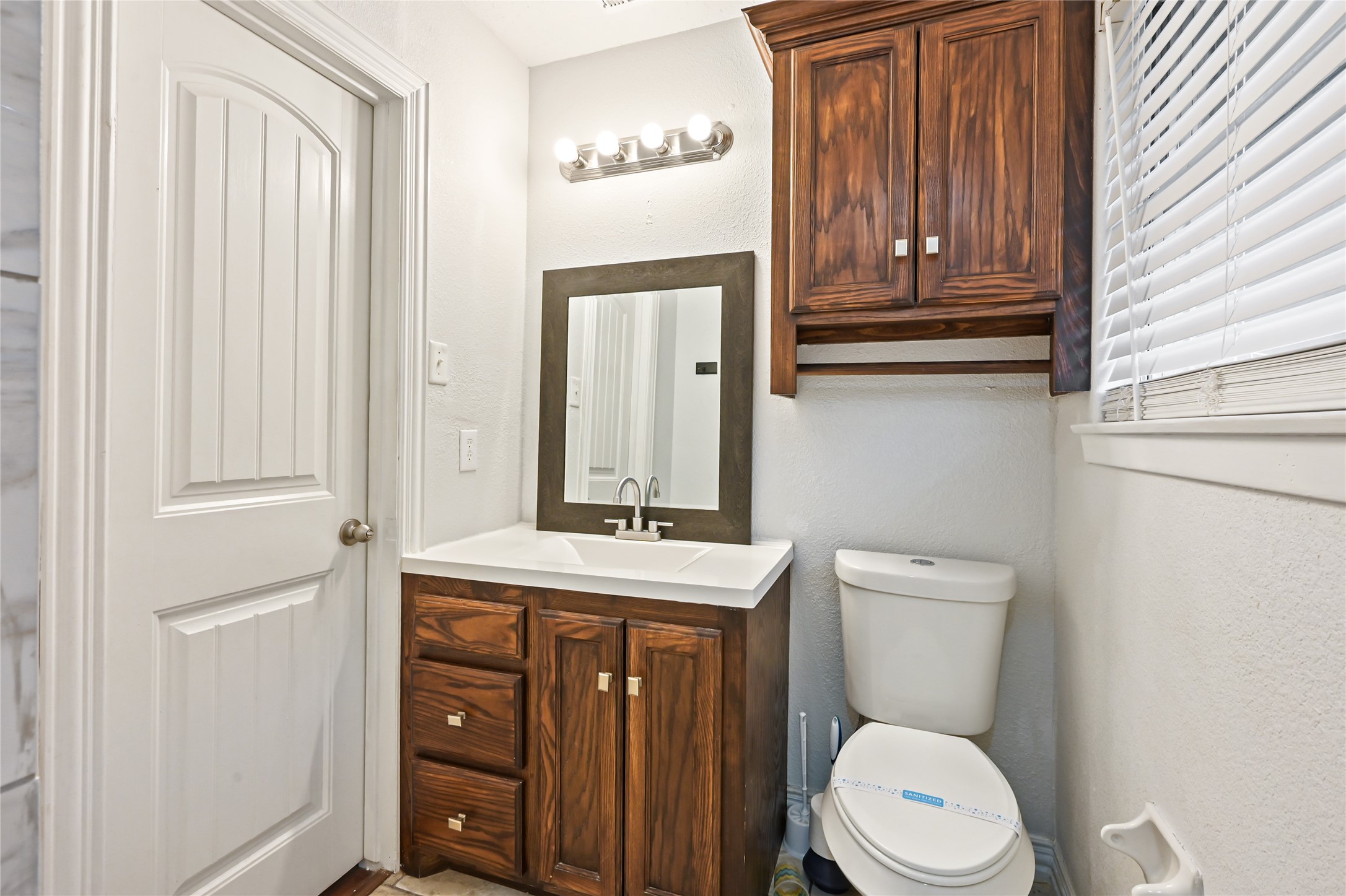 1503 Leneva Lane Property Photo 18