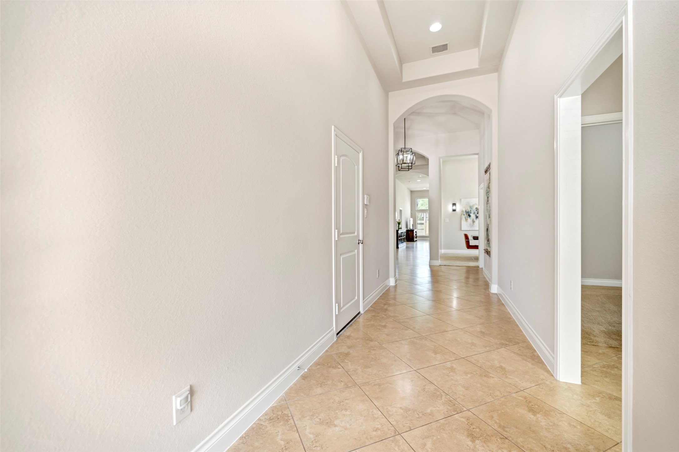 17638 Cleeves Drive Property Photo 4