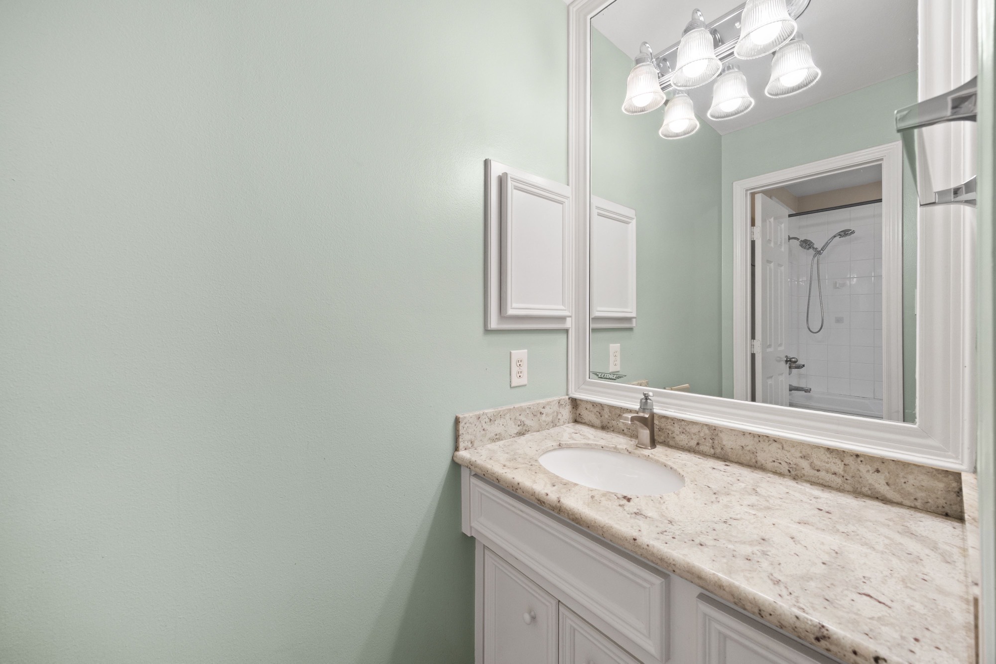 1708 Dennis Street Property Photo 15