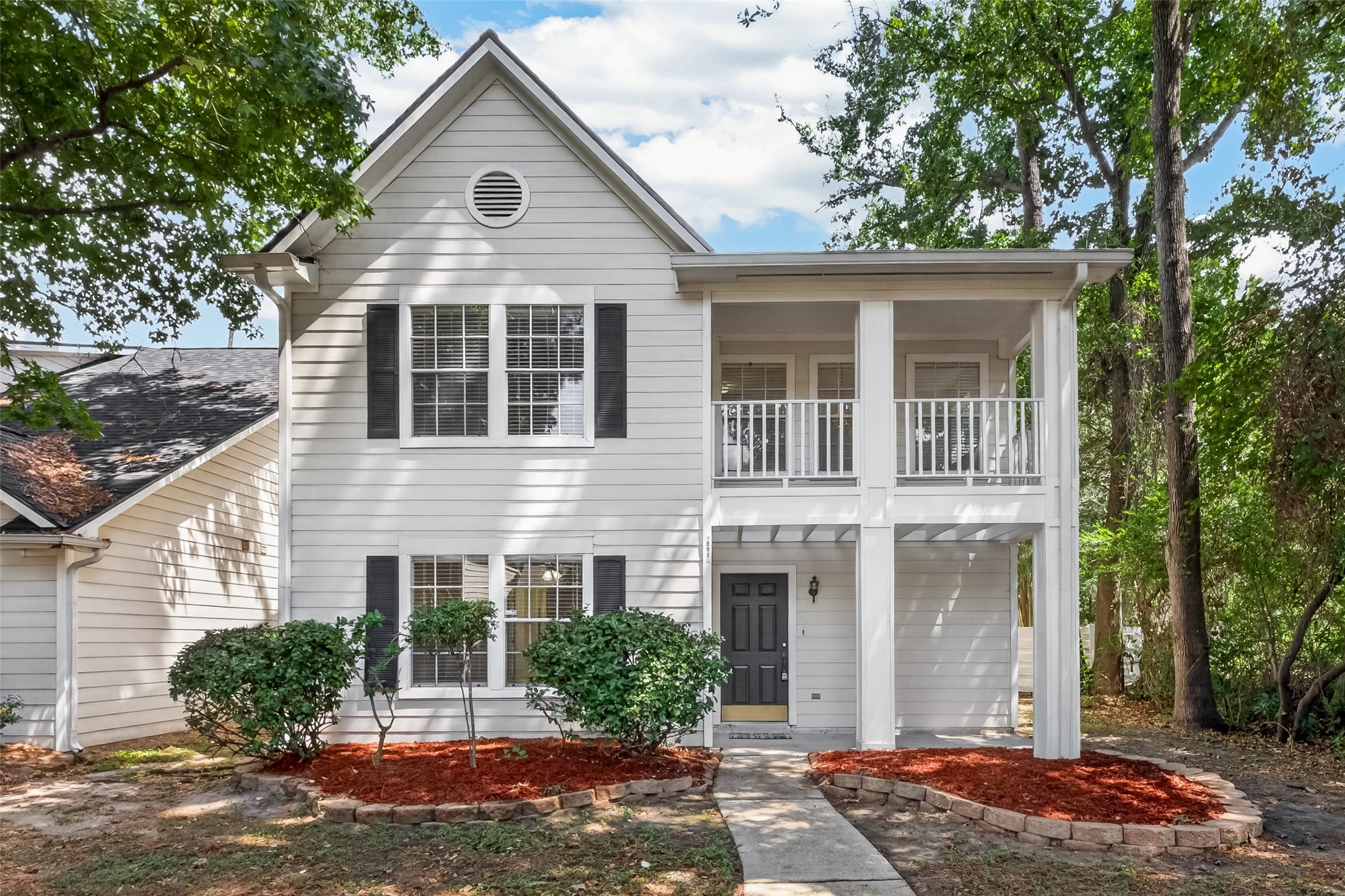 18911 Atasca Oaks Drive Property Photo 1