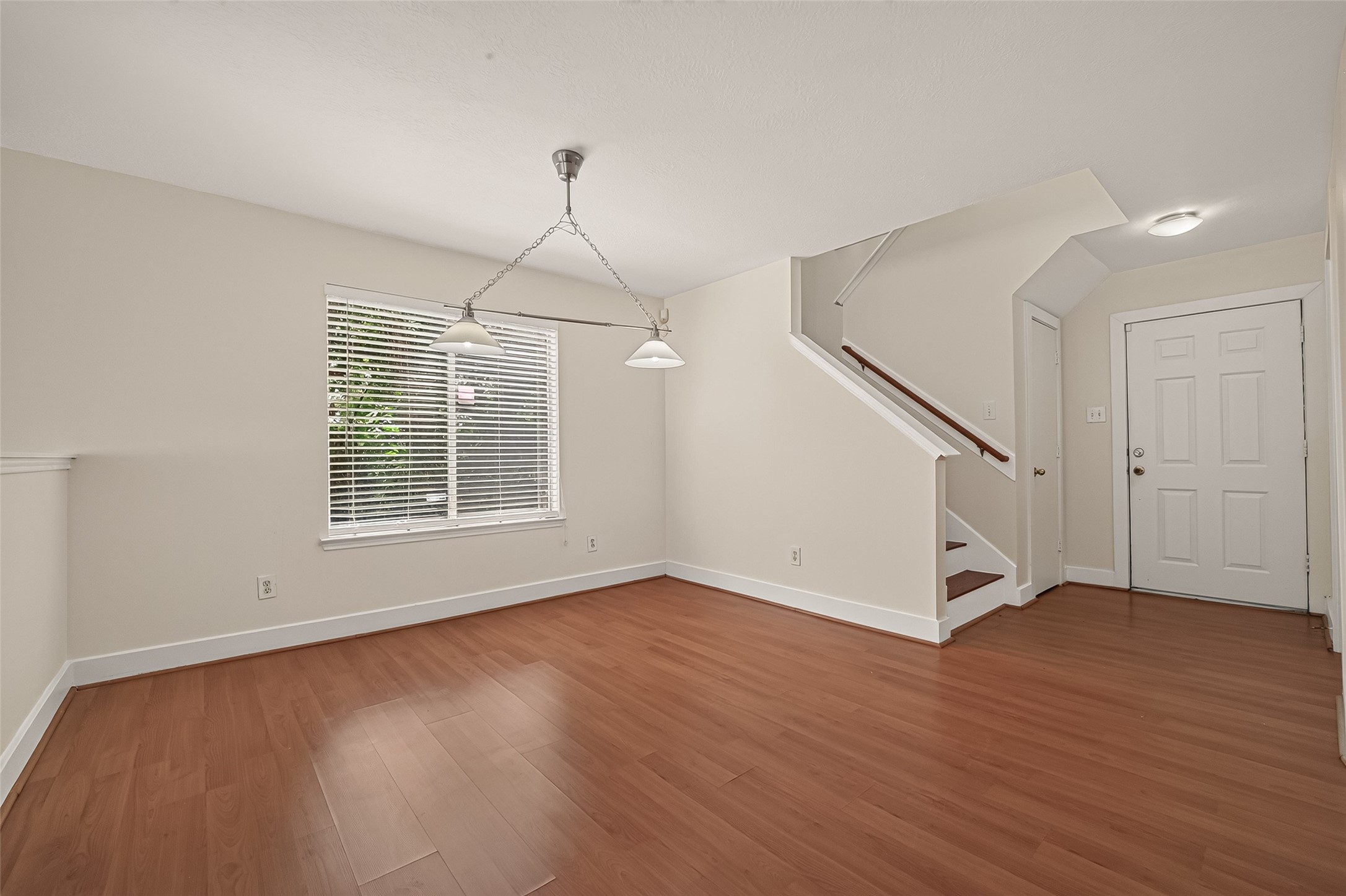 18911 Atasca Oaks Drive Property Photo 4