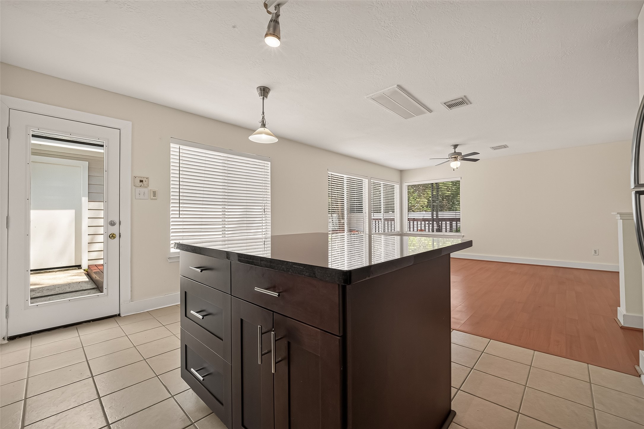 18911 Atasca Oaks Drive Property Photo 13