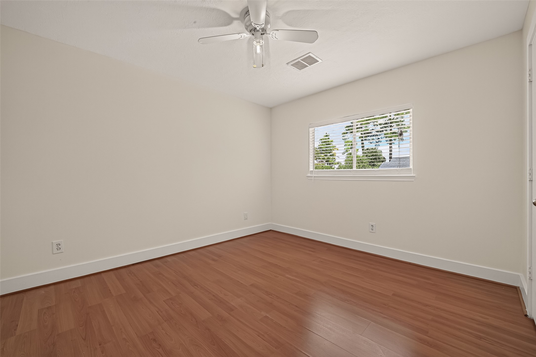 18911 Atasca Oaks Drive Property Photo 20