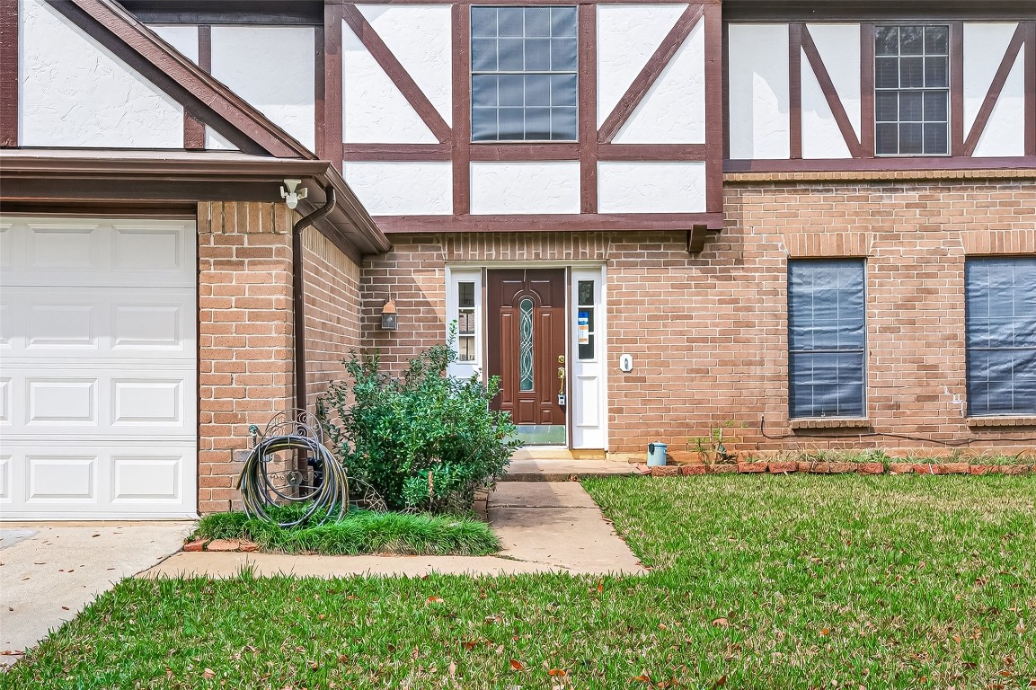 3102 Lakefield Way Property Photo 3