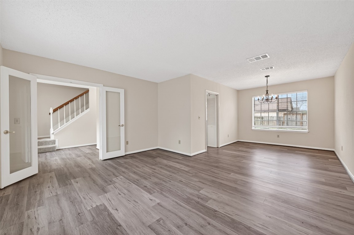 3102 Lakefield Way Property Photo 8