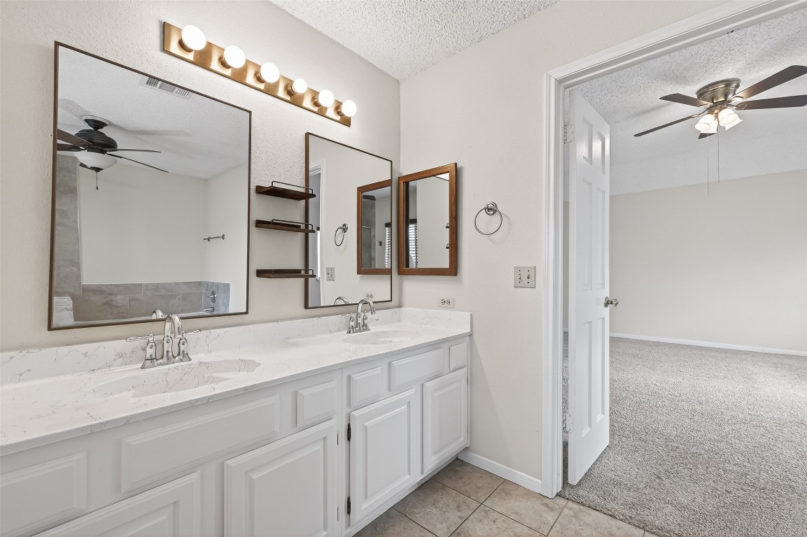 3102 Lakefield Way Property Photo 25