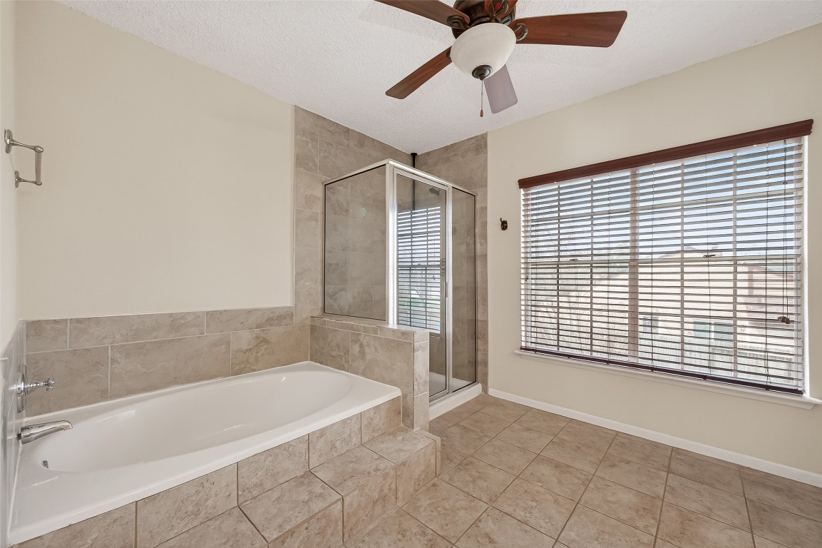 3102 Lakefield Way Property Photo 26