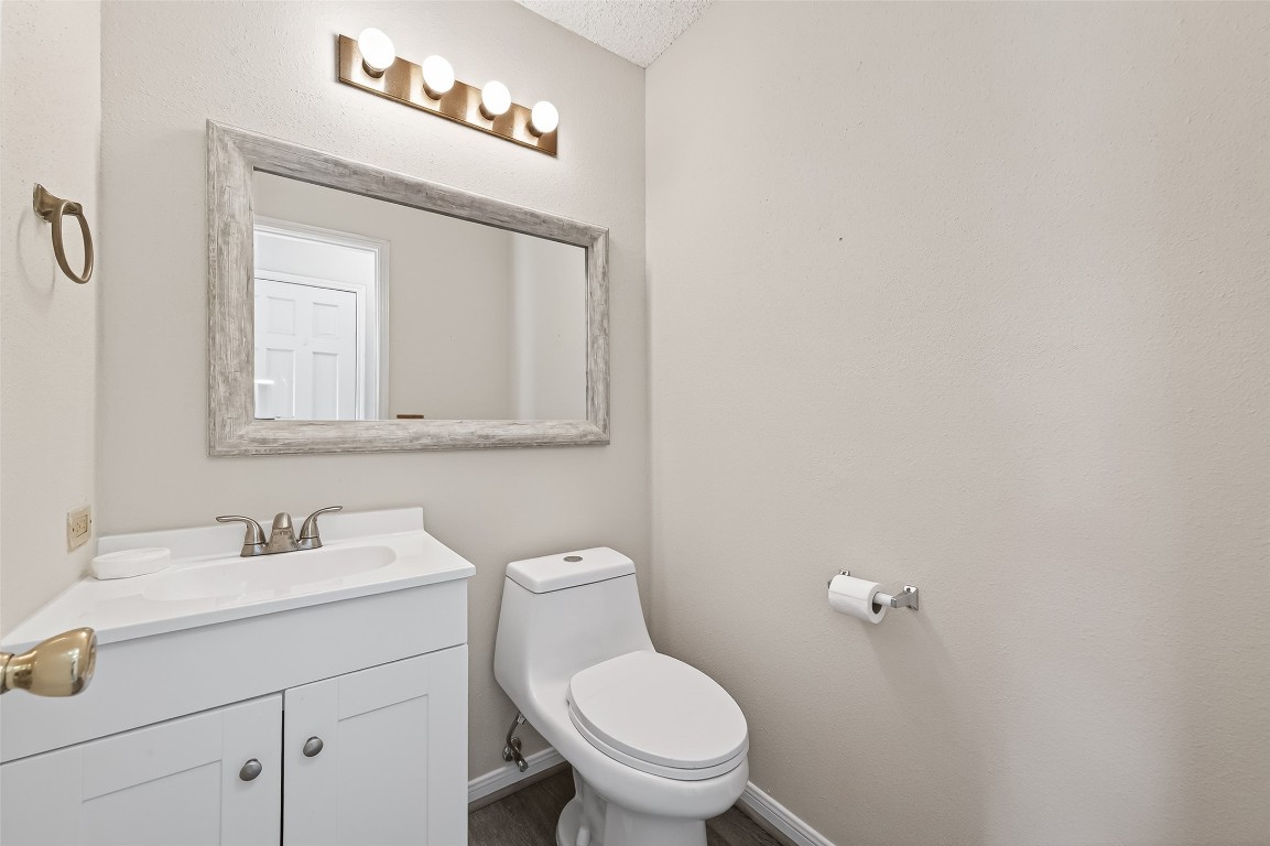 3102 Lakefield Way Property Photo 35