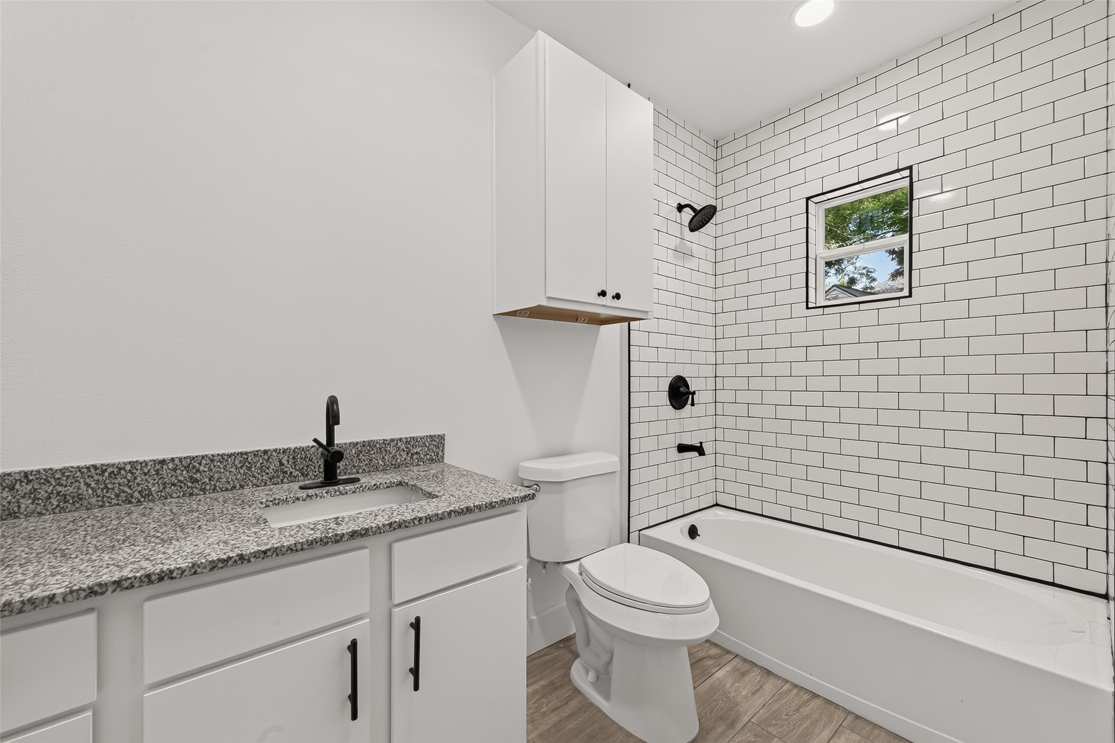 321 S Arcola Street Property Photo 23