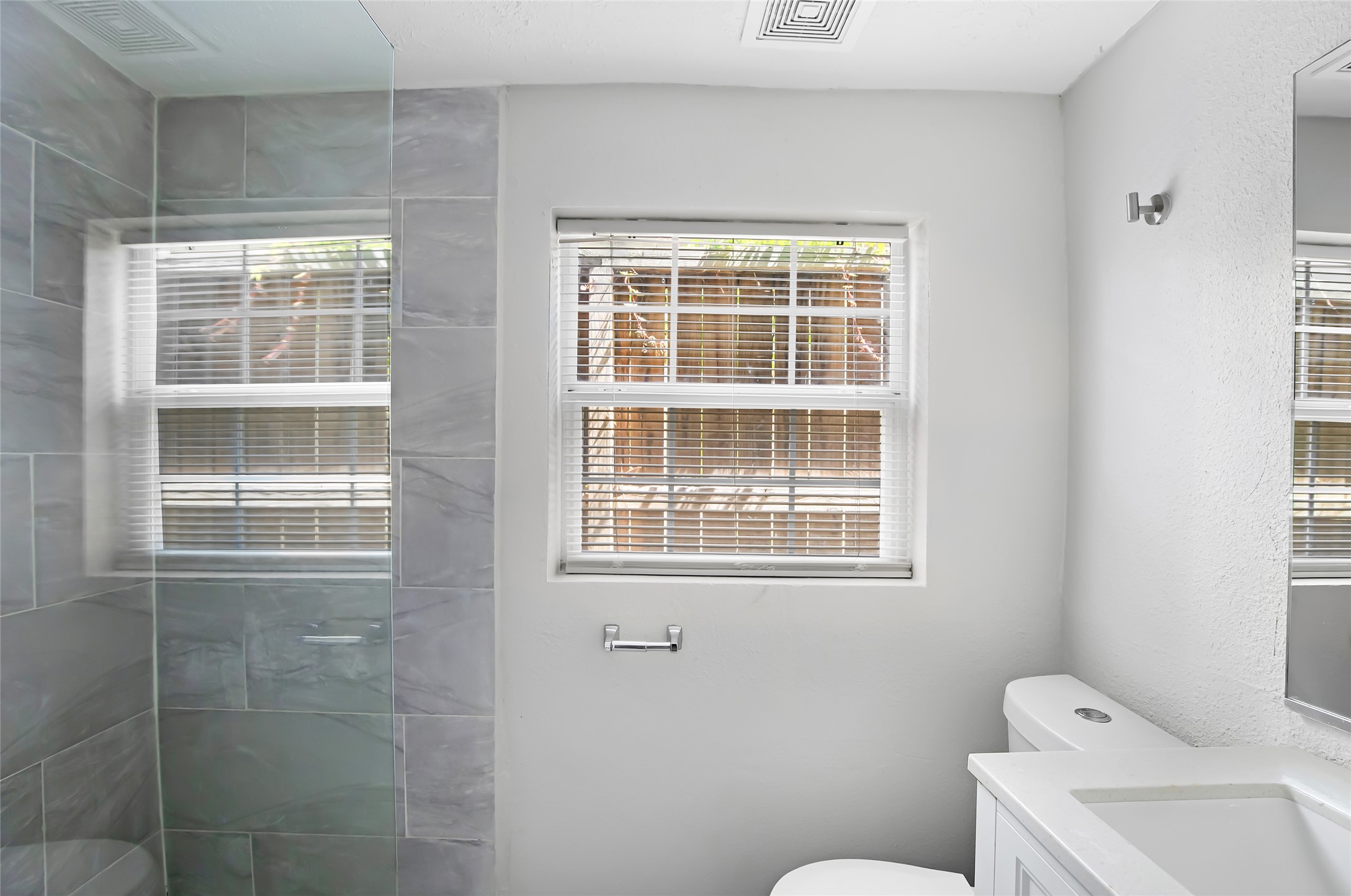 5411 Arapahoe Street Property Photo 30