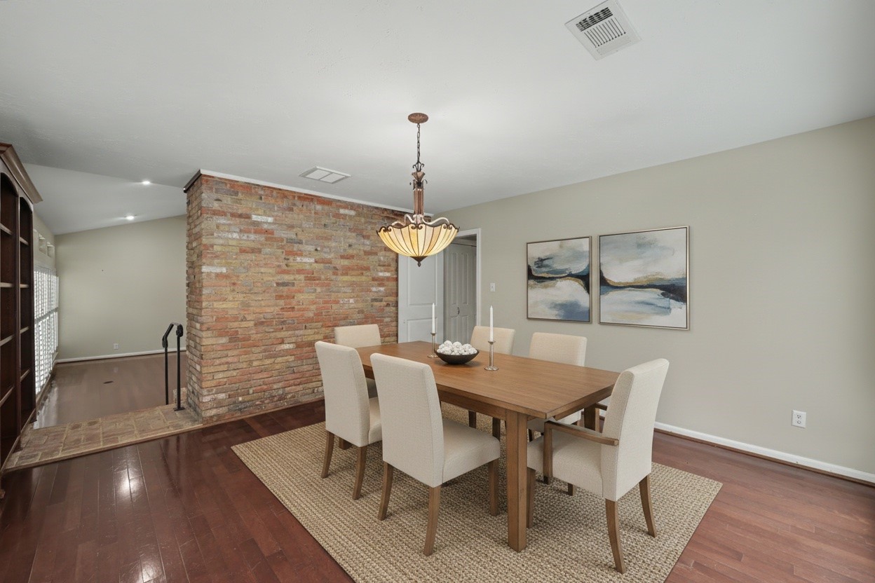 23 Amherst Court Property Photo 8