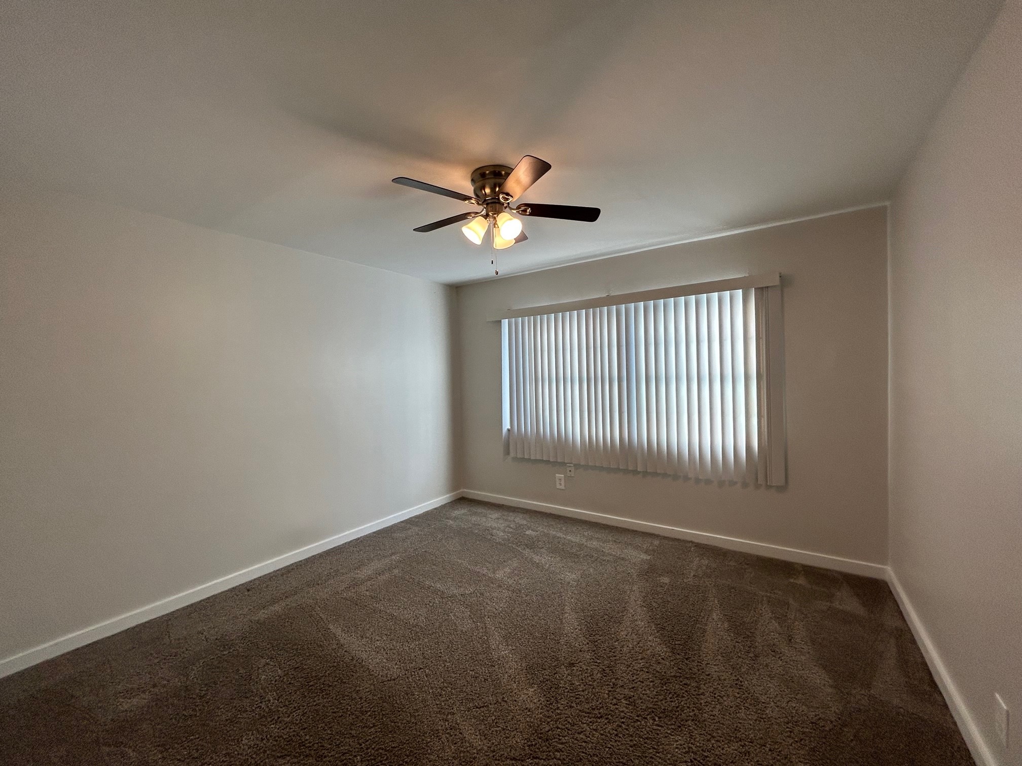 3629 N Macgregor Wa 141 Property Photo 17