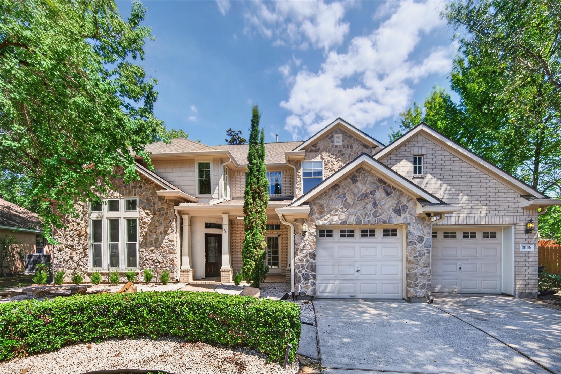 10106 Mandolin Court Property Photo 4