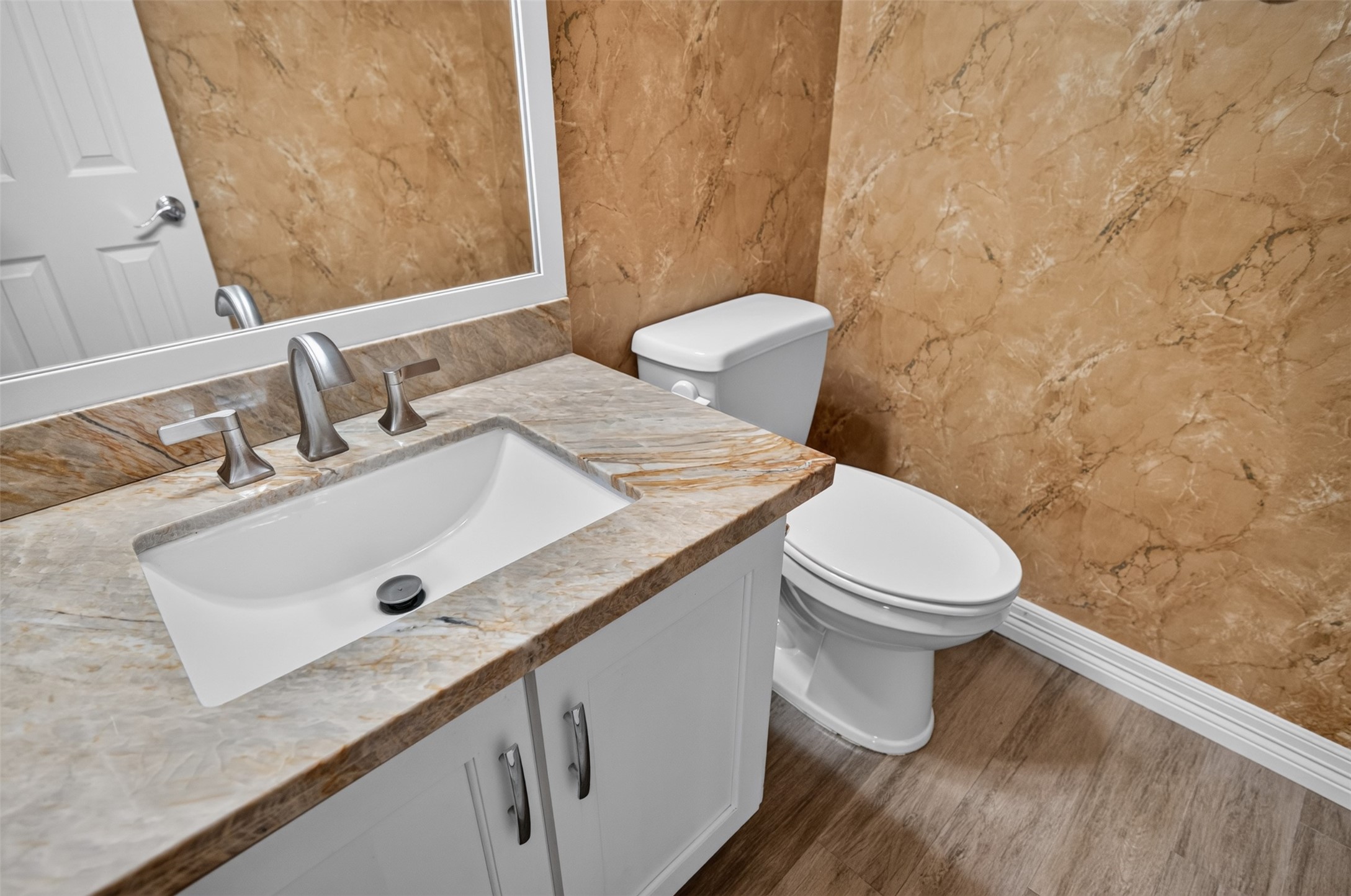 10106 Mandolin Court Property Photo 19