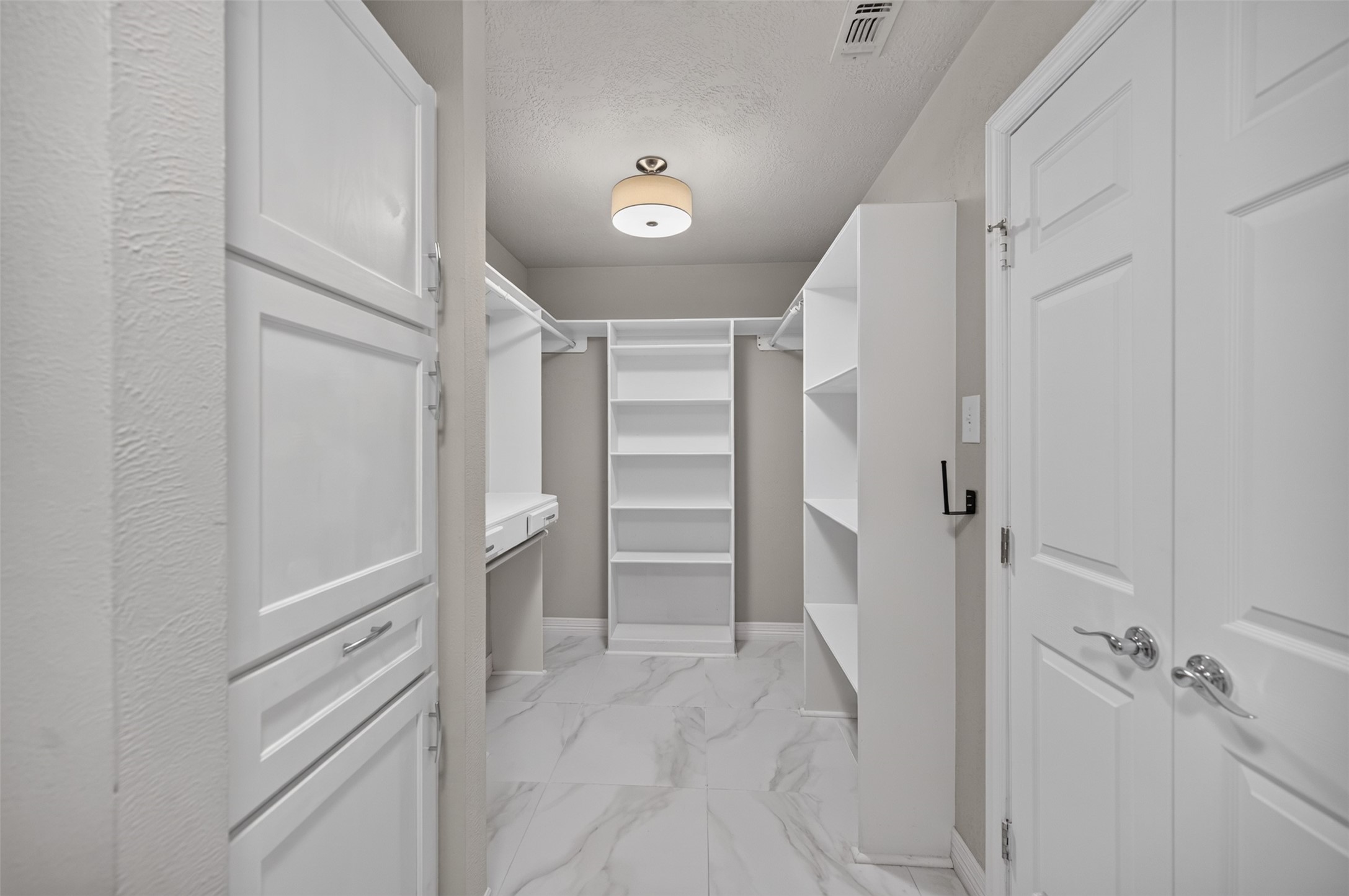10106 Mandolin Court Property Photo 30