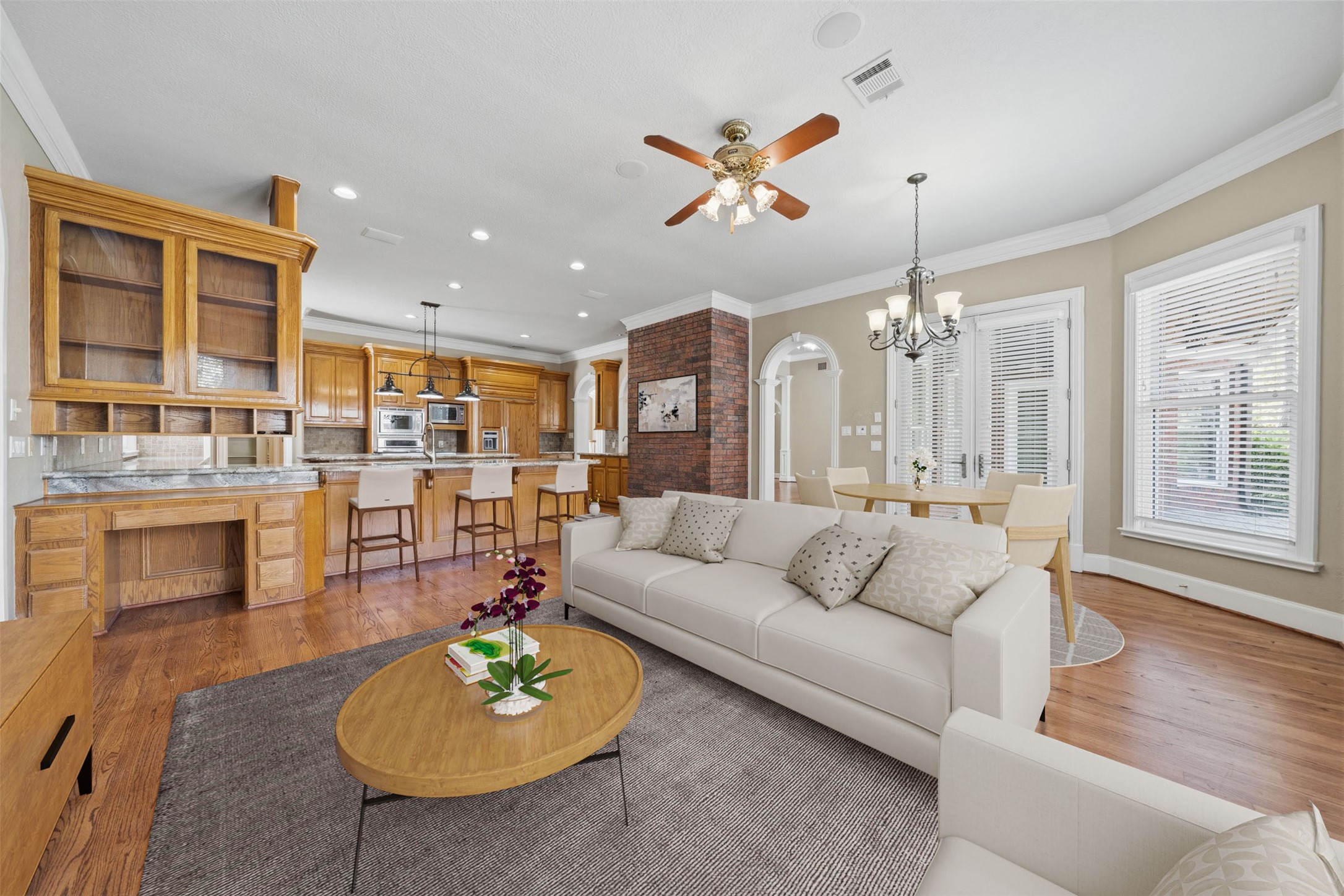 13714 Gainesway Drive Property Photo 16