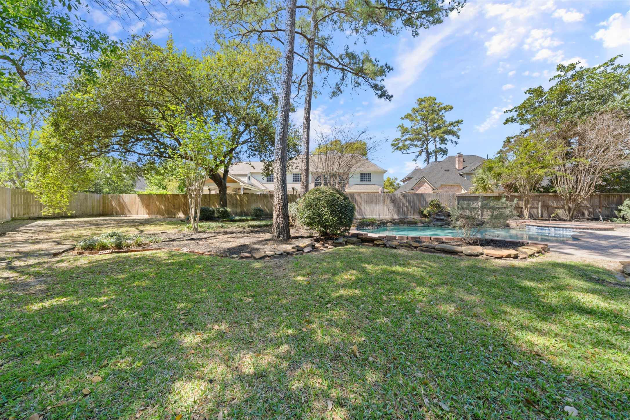 13714 Gainesway Drive Property Photo 44