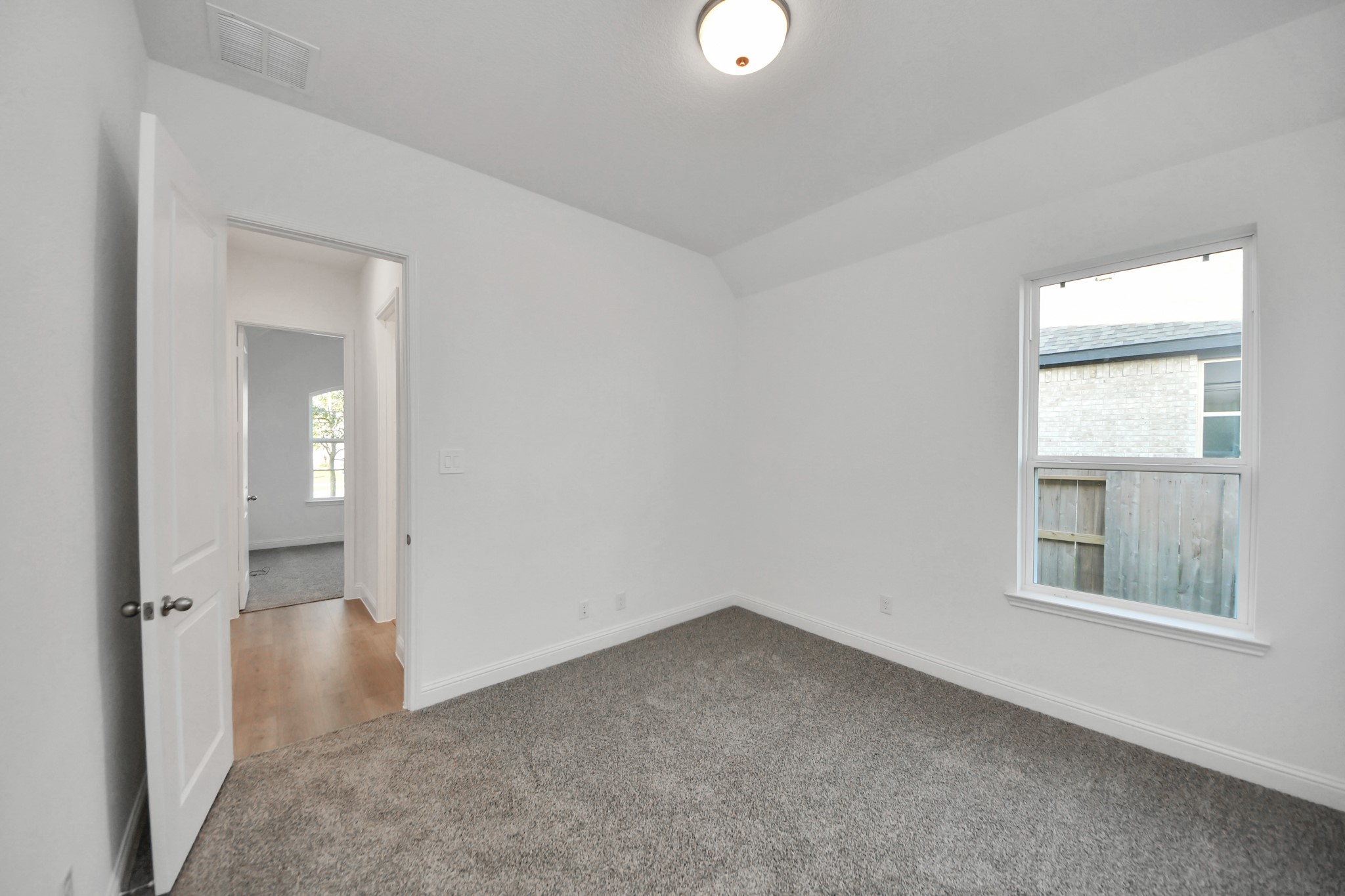 7034 Glennwick Grove Lane Property Photo 15