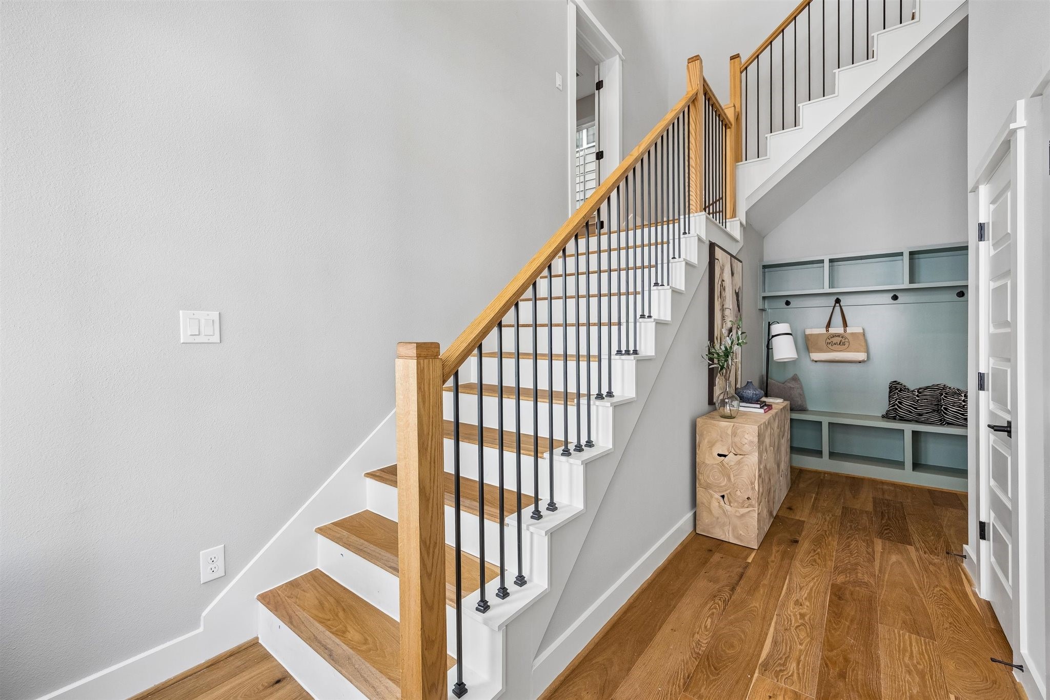 1181 W 19th Street Property Photo 37