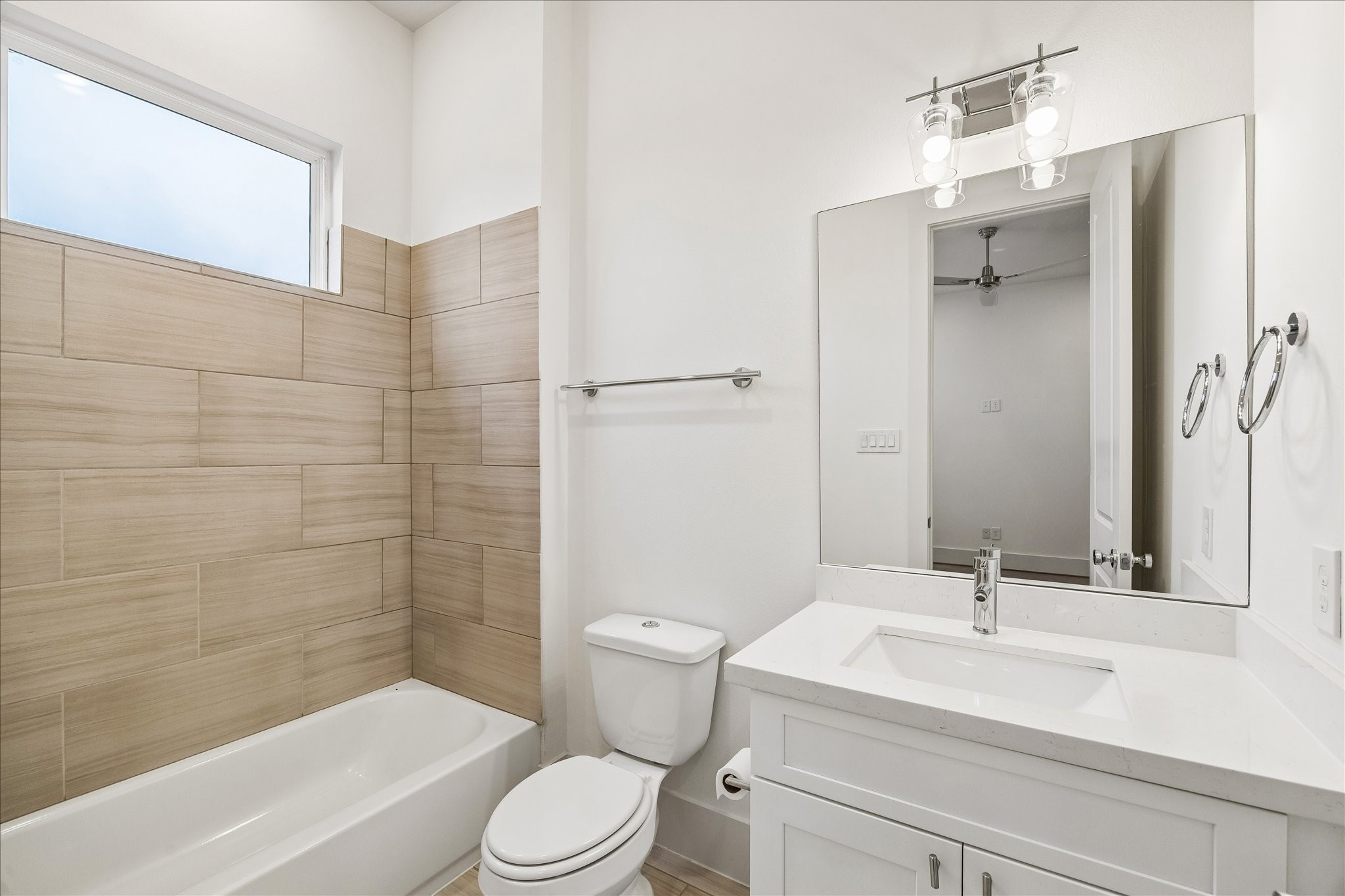 1222 W 21st Street Property Photo 16