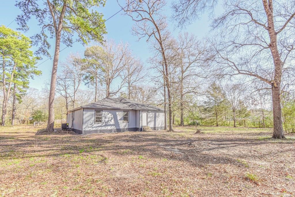 3735 Woodpeckers Grove Property Photo 1